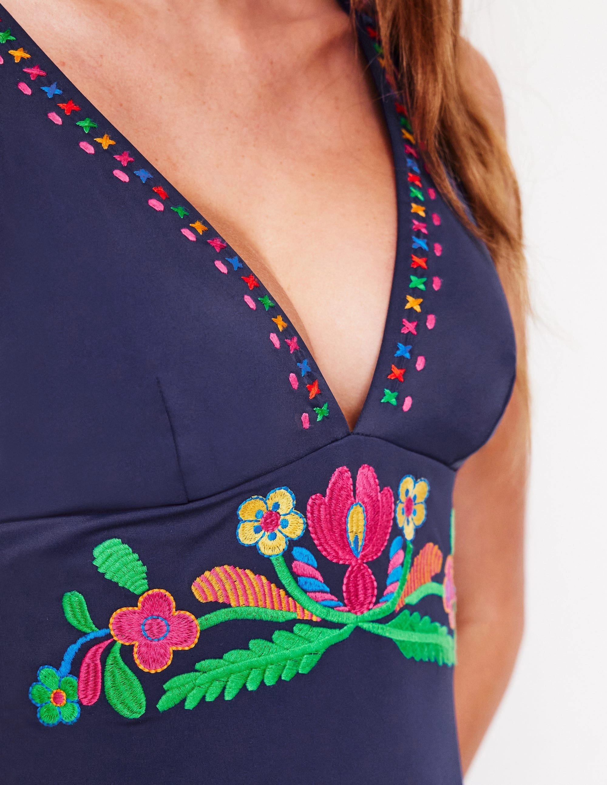 Water Sport Style Embroidered Swimsuit-Navy