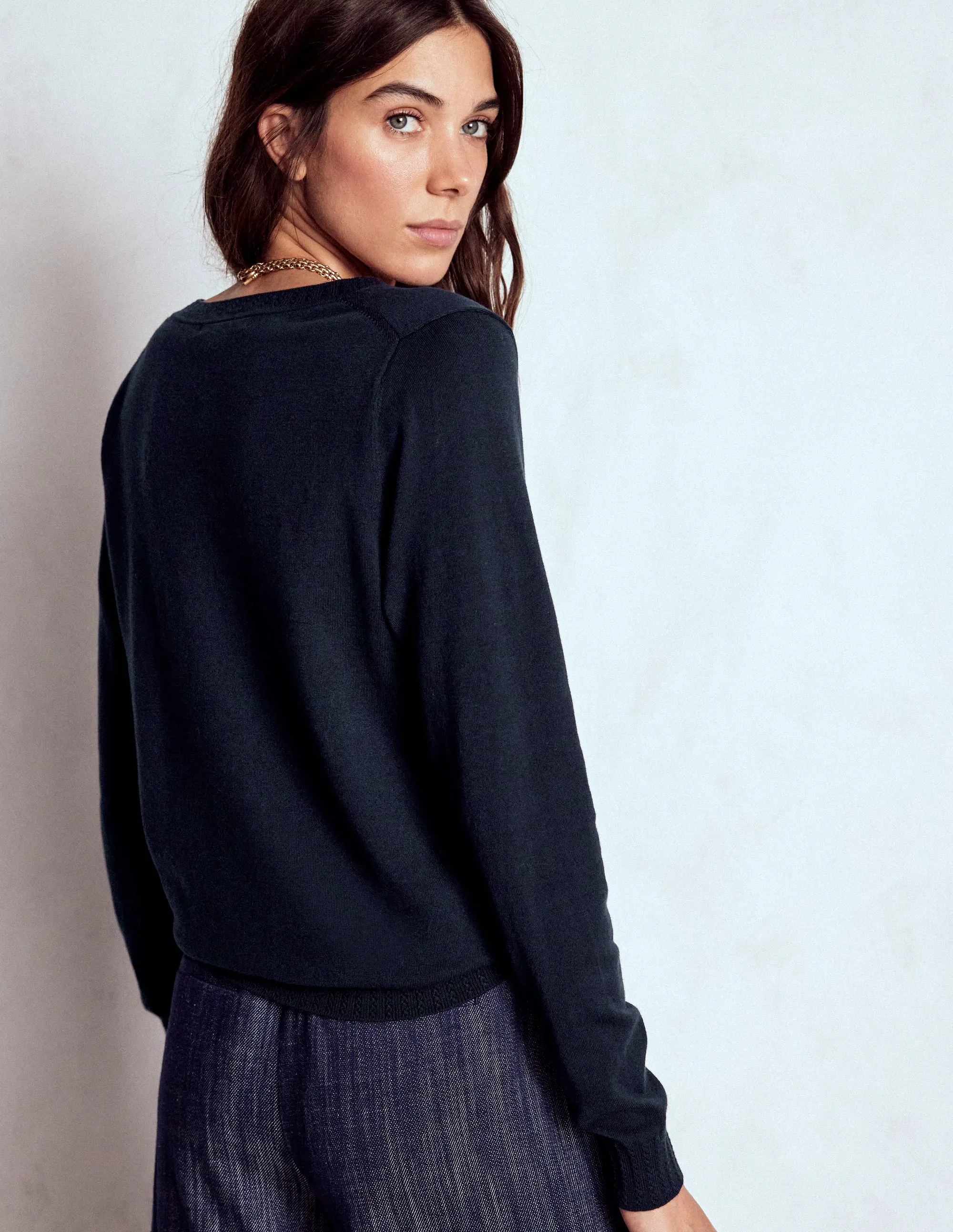 Emilia Cotton V-Neck Jumper-Navy Low Key Essential Look