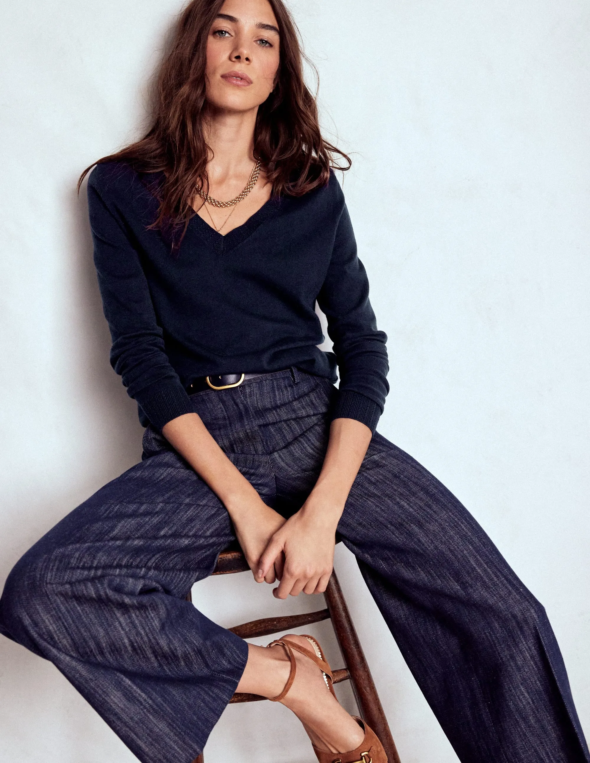 Relax Daily Emilia Cotton V-Neck Jumper-Navy