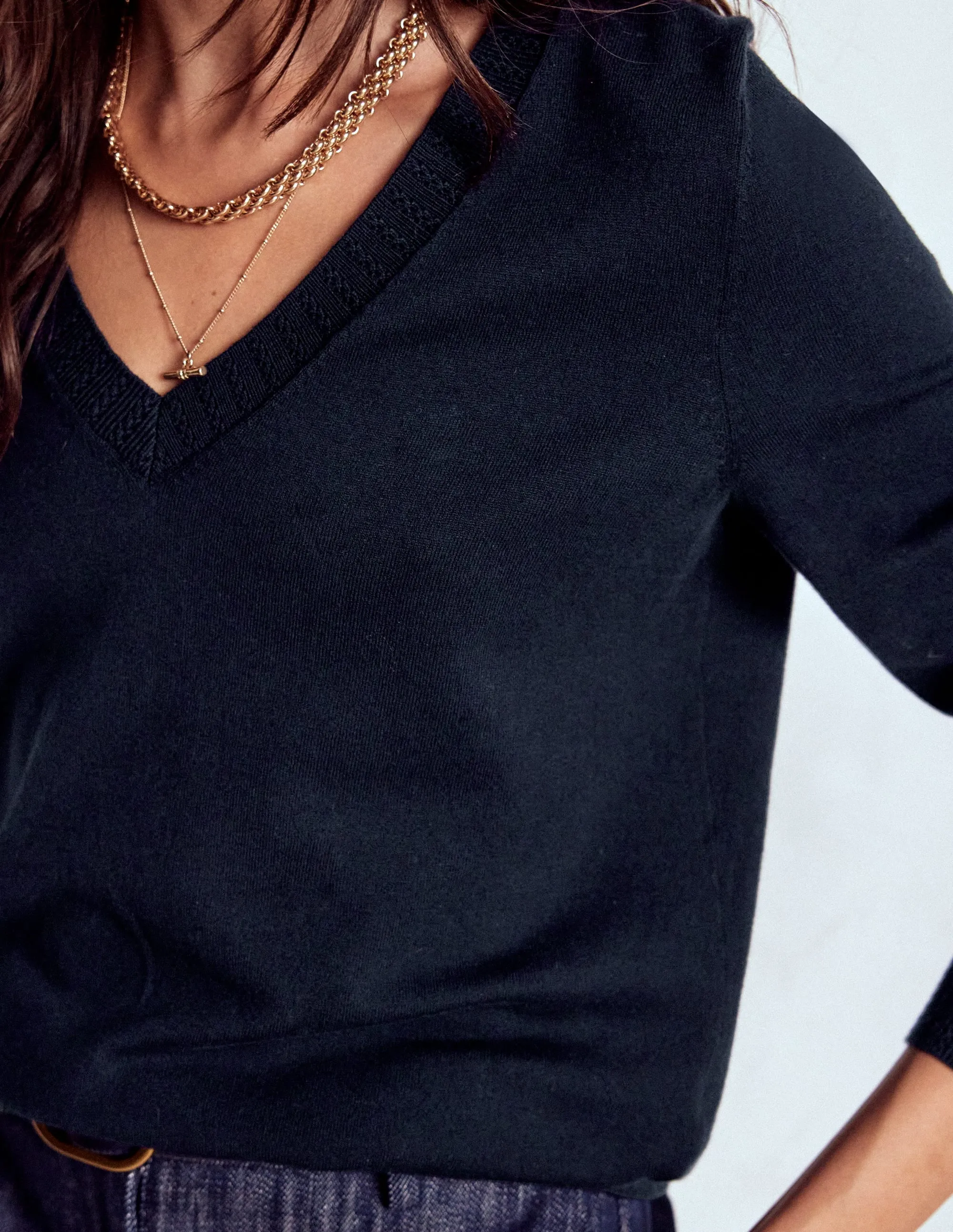 Emilia Cotton V-Neck Jumper-Navy Easy Care Material