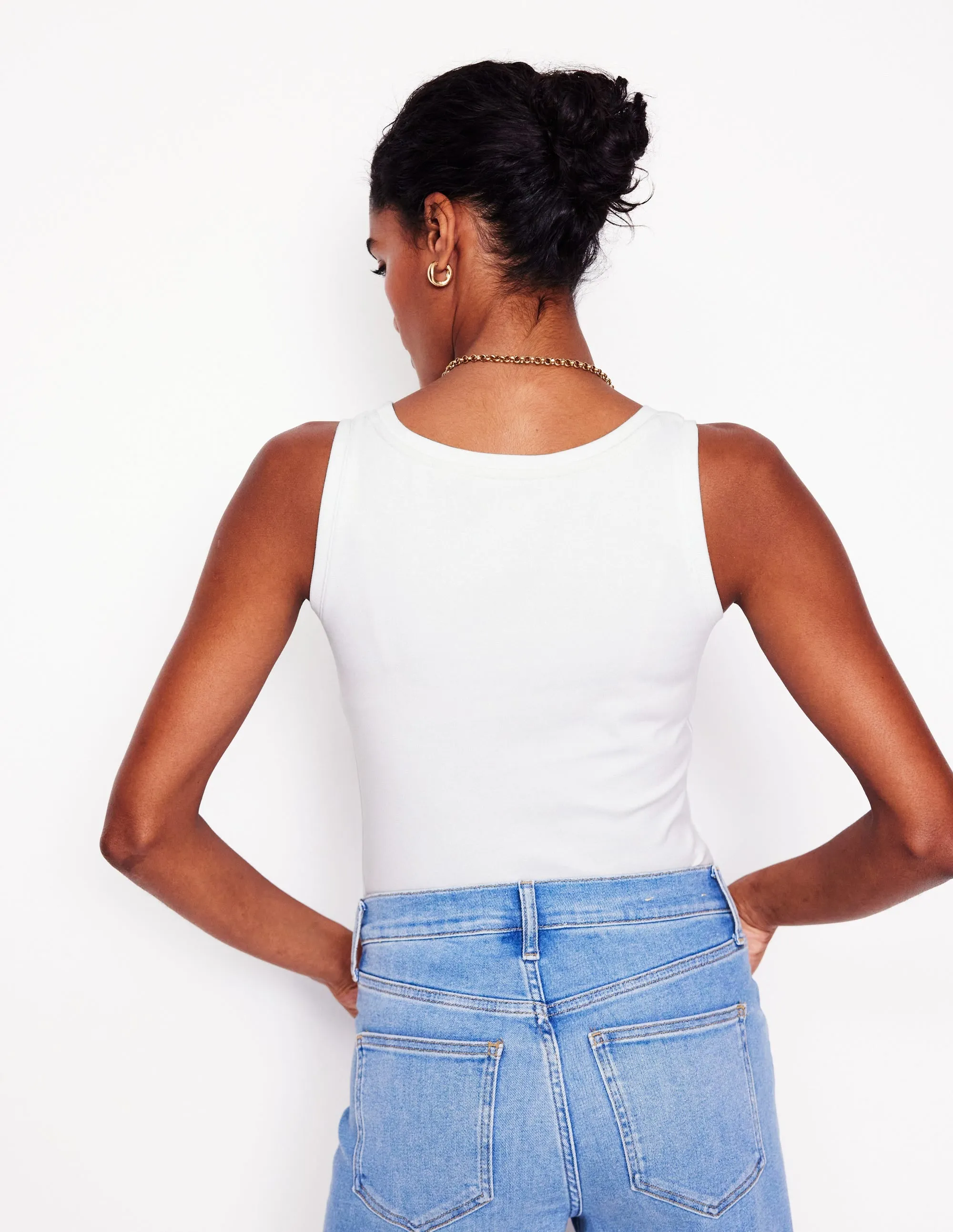 Essential Scoop-Neck Vest-White NeutralPalette