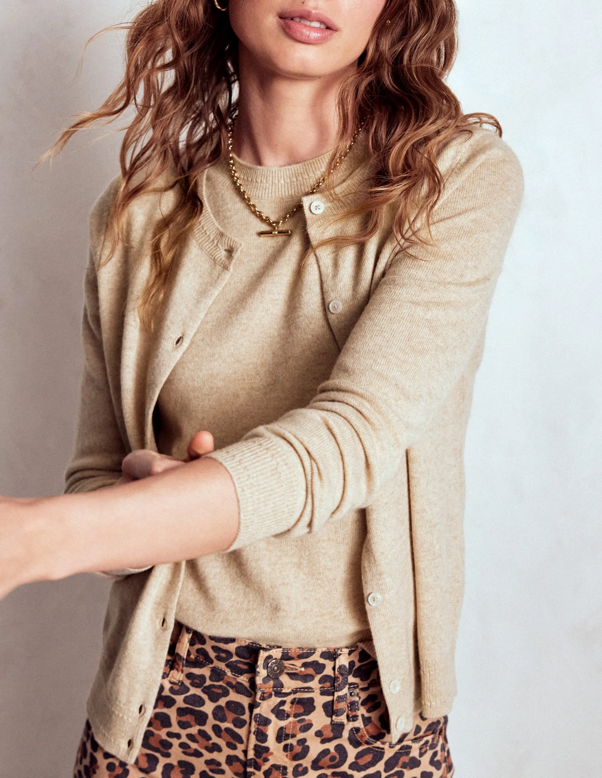 Urban Trendy Eva Cashmere Crew Cardigan-Chinchilla Melange