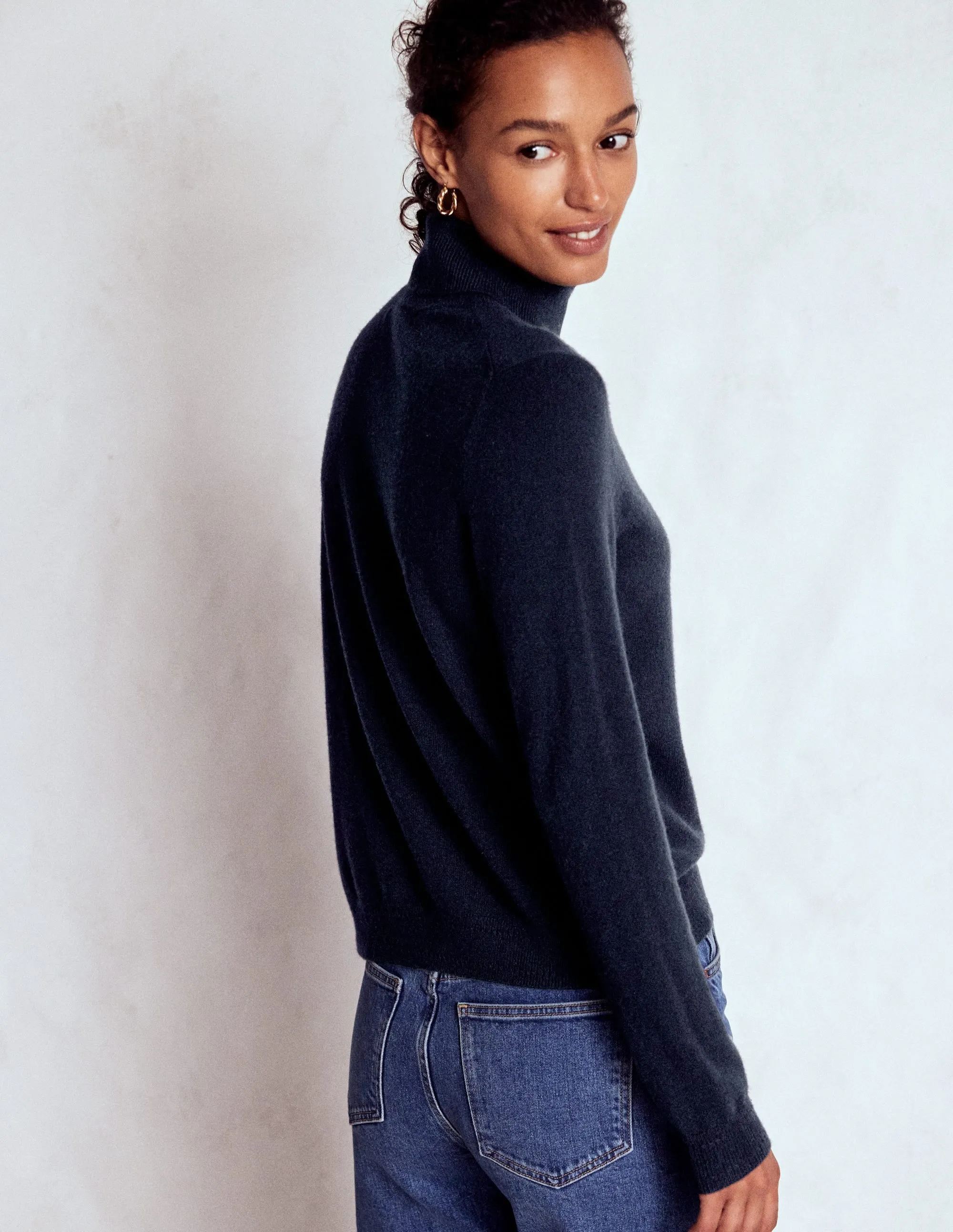 Eva Cashmere Roll Neck Jumper-Navy UVProtection Layer