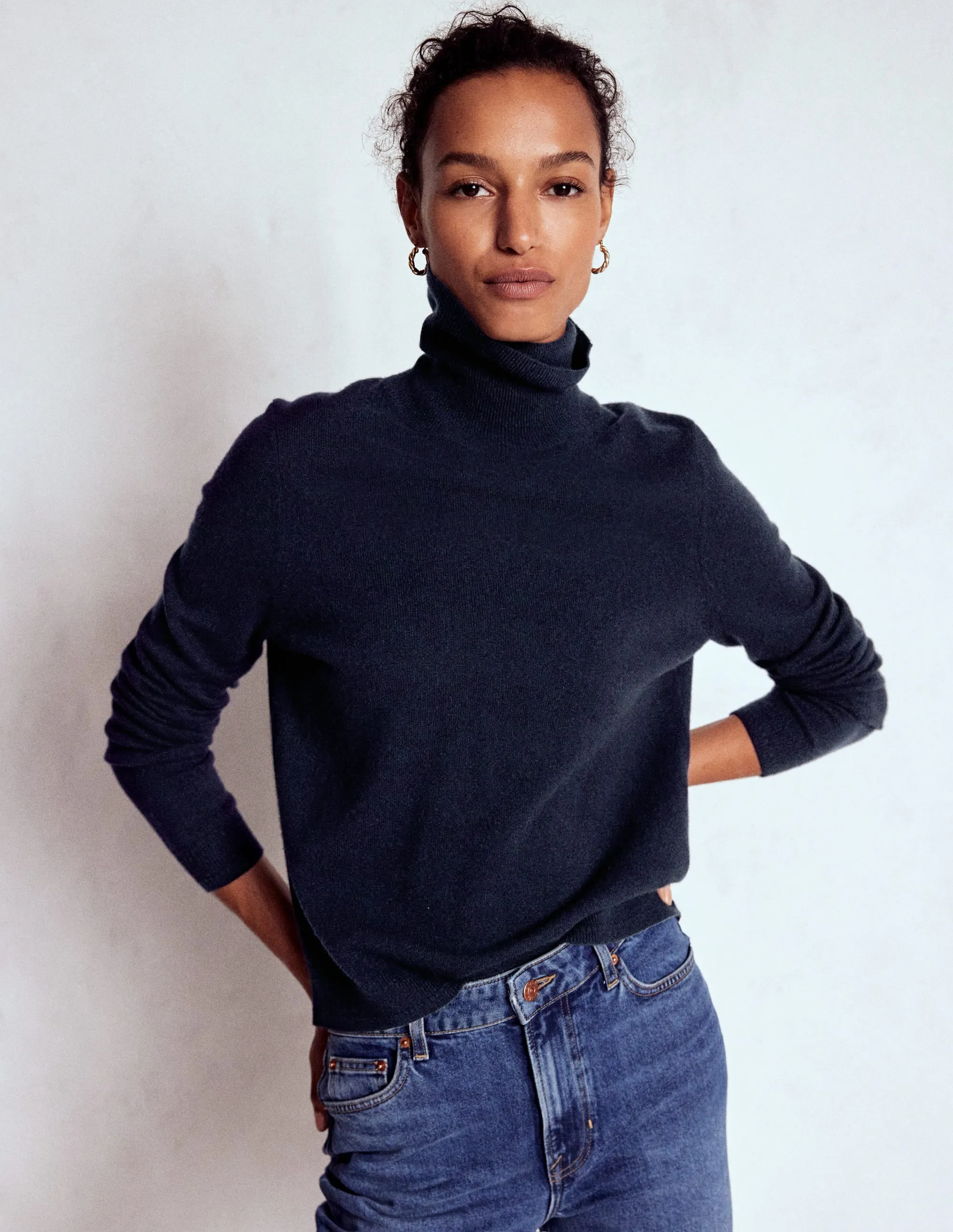 Eva Cashmere Roll Neck Jumper-Navy Weekend Ready