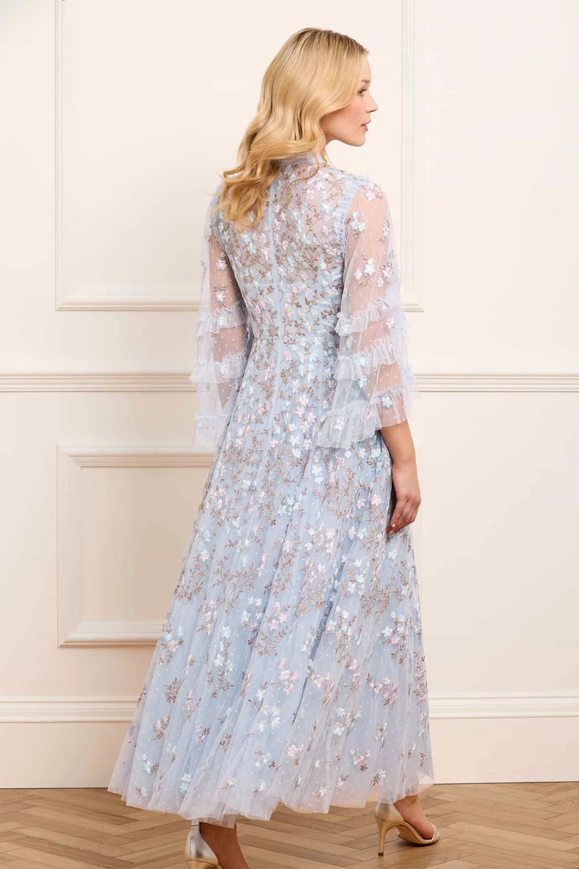 Match Quick Luxurious Feel Everett Bloom Round Neck Ankle Gown