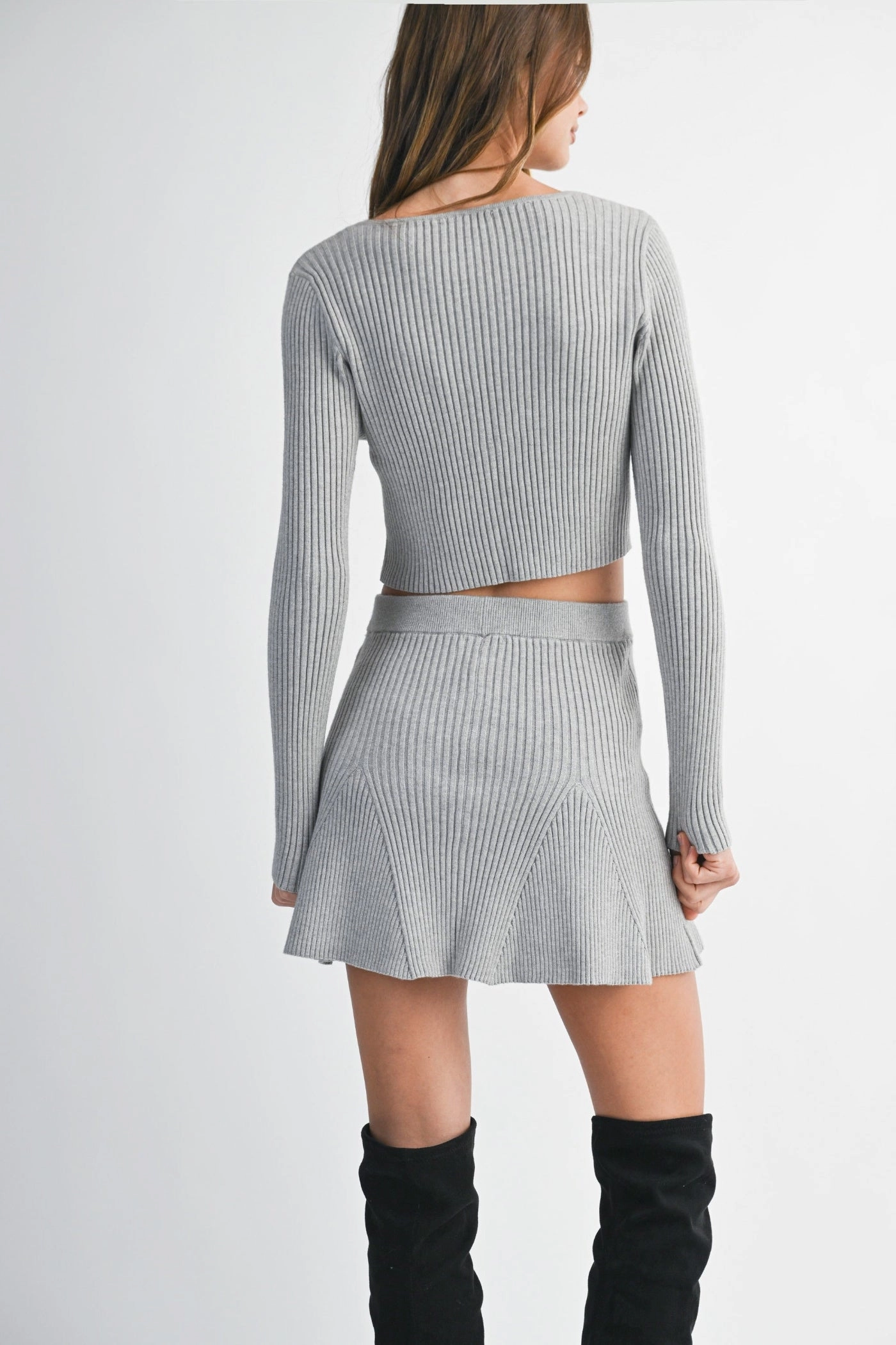 Refined Mood Chic Attire EVERLY FLARED MINI SKIRT