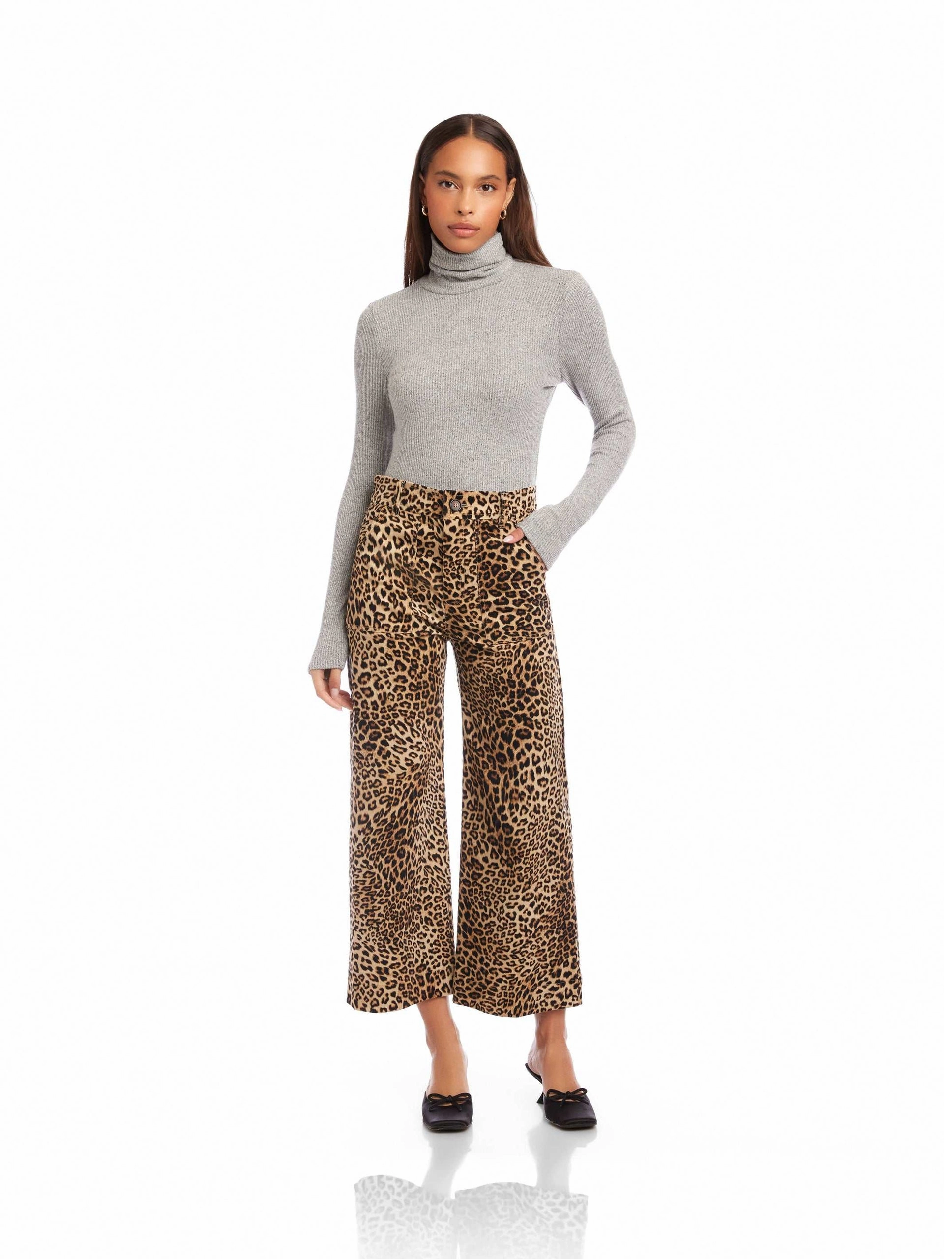 Ripstop Fabric Technology Rylee Cropped Pants in Leopard
