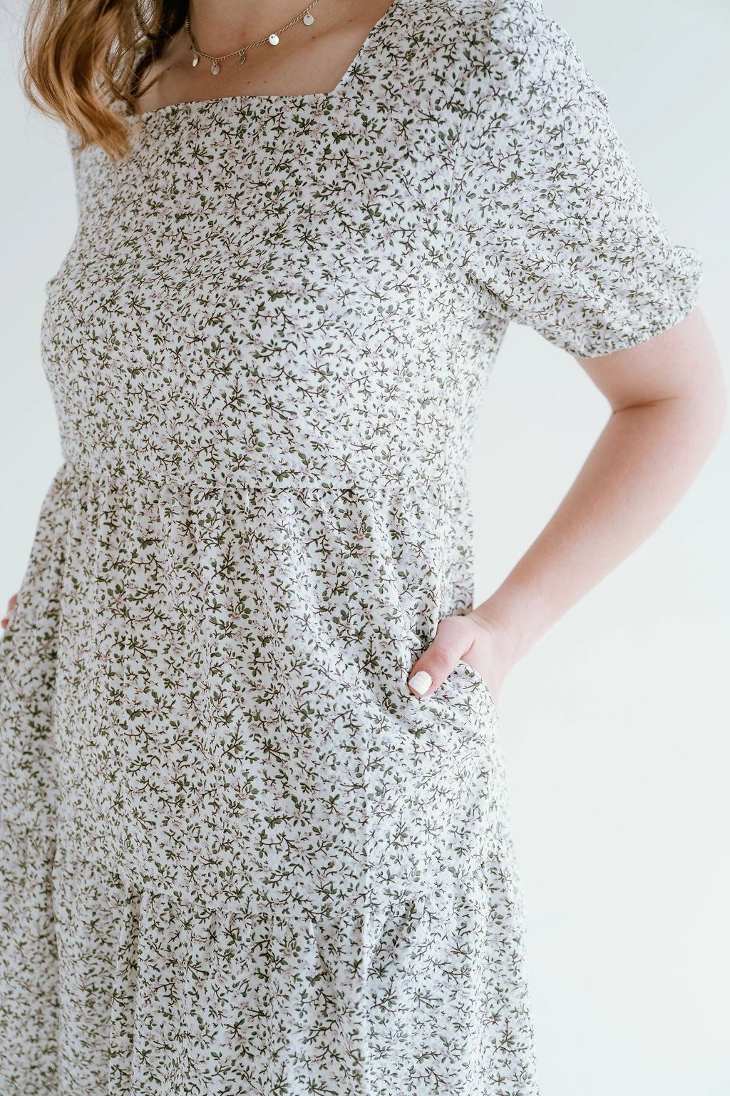 Austin Dress Striped-Pattern Profile Enhancer