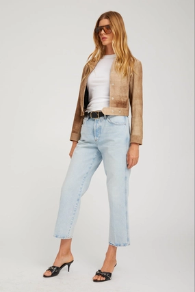 Sleek Style Farah Cropped Slim Boyfriend Denim