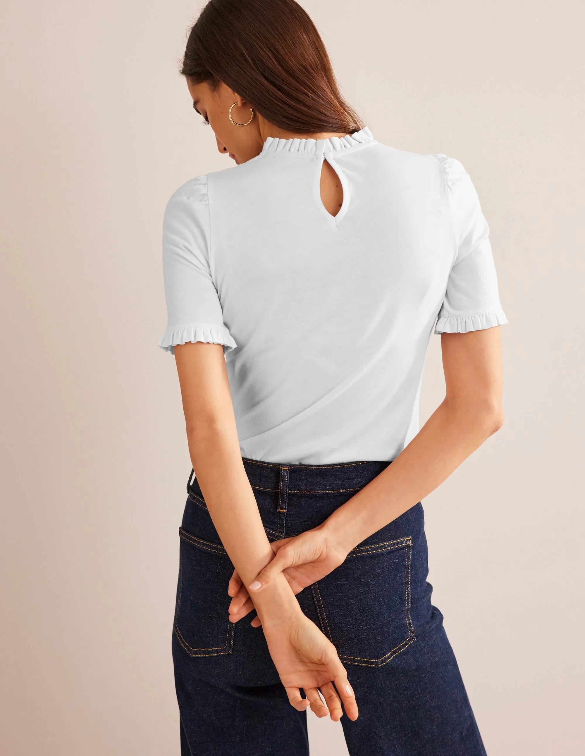 AntiStaticTreatment TailoredCut Supersoft Frill Detail T-shirt-White