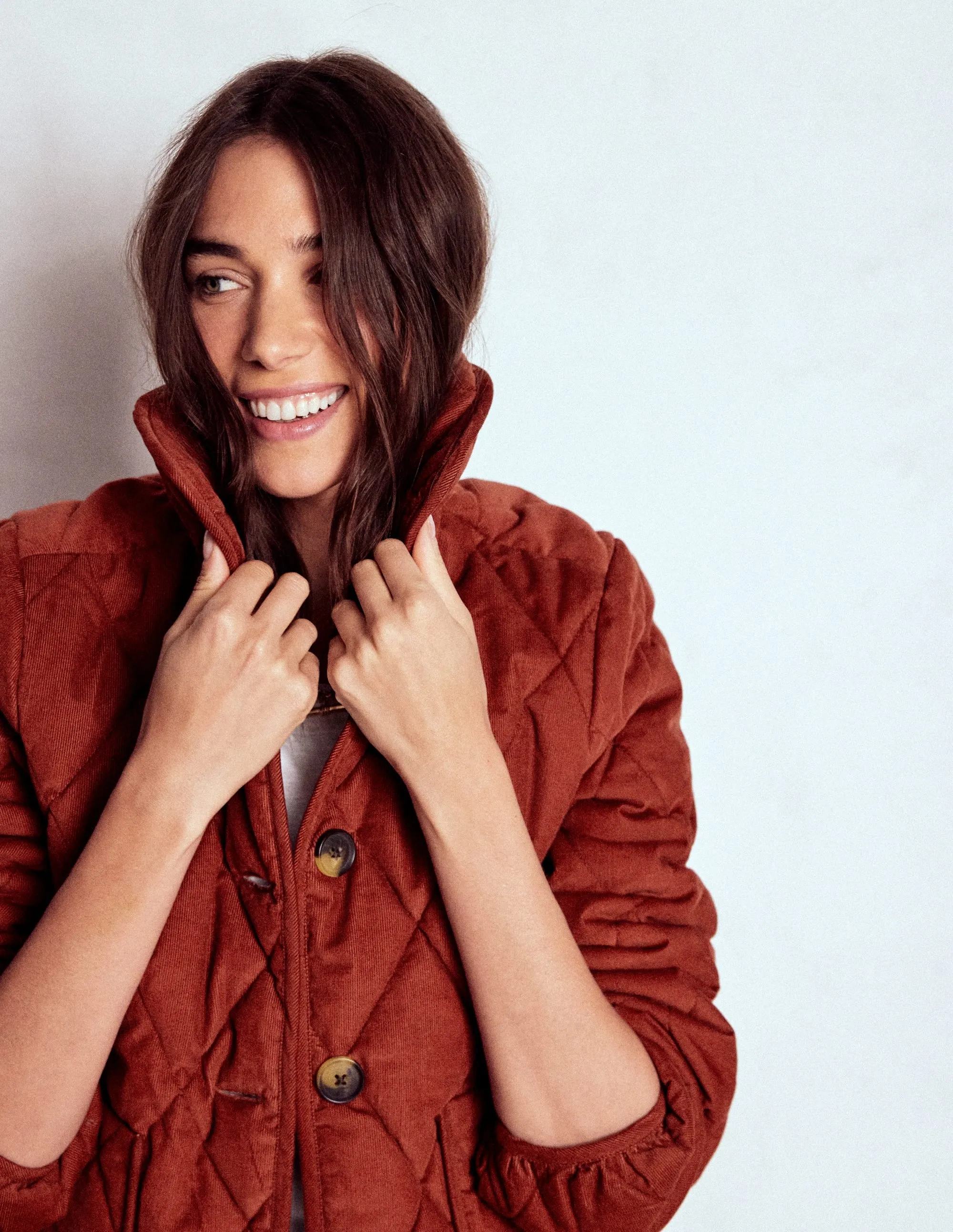 Everyday Active Style Convertible Sleeves Fitzrovia Quilted Cord Jacket-Fire Brick Red