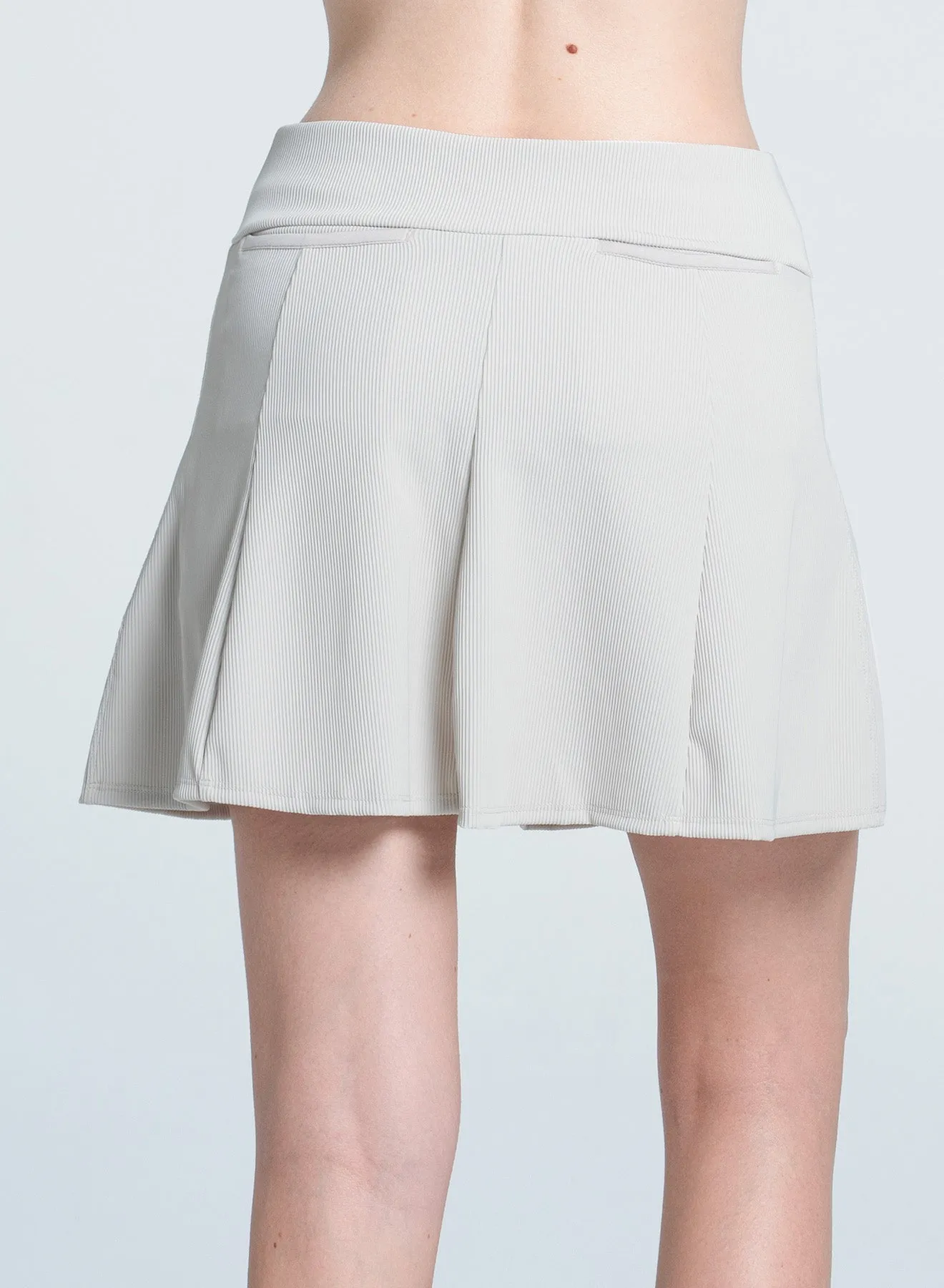 Match Play Skort-15.5" Relaxed Comfort Fast Move