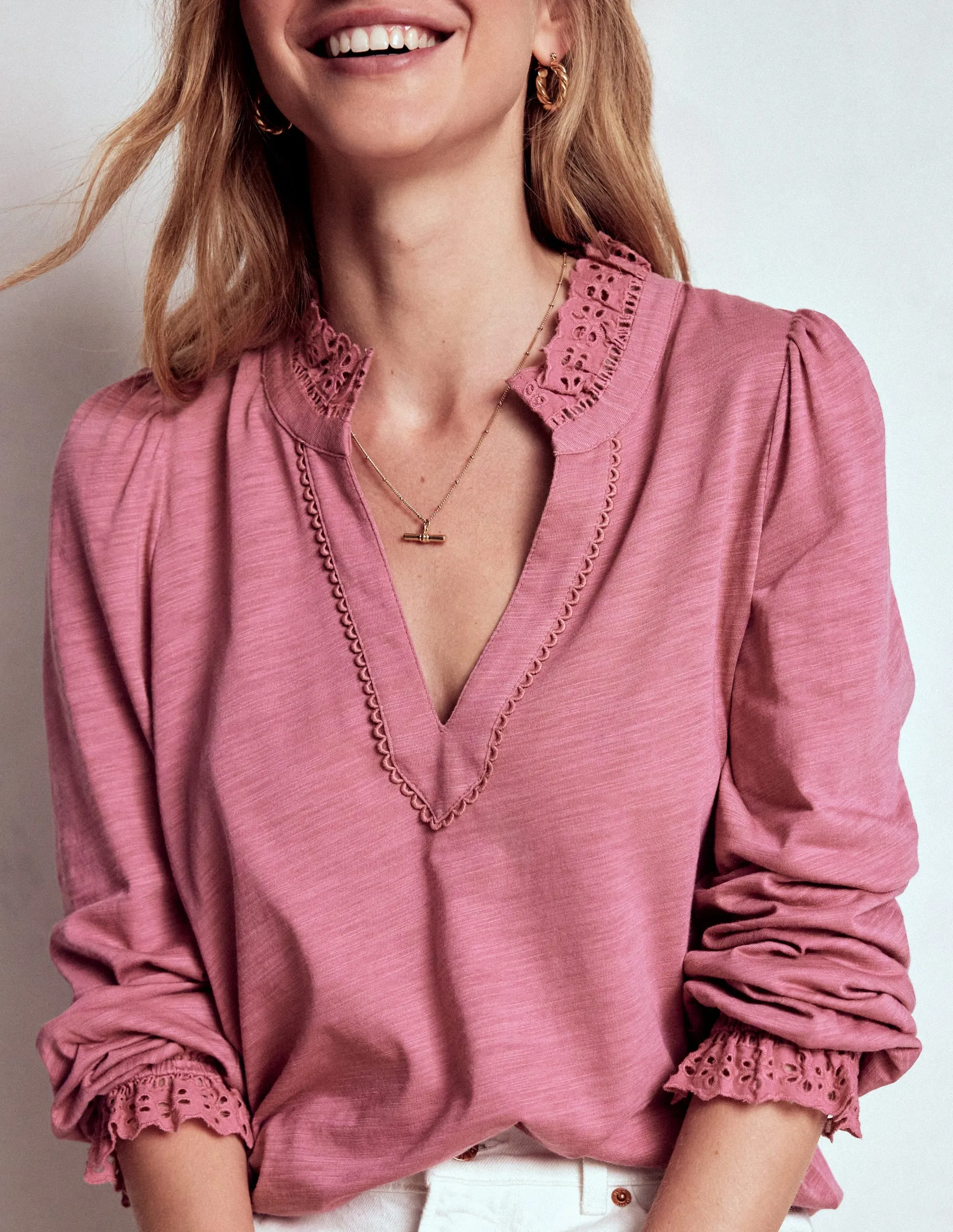 Everyday Wear Ergonomic Shoulder Cut Aria Broderie Notch Neck Top-Pink Heather