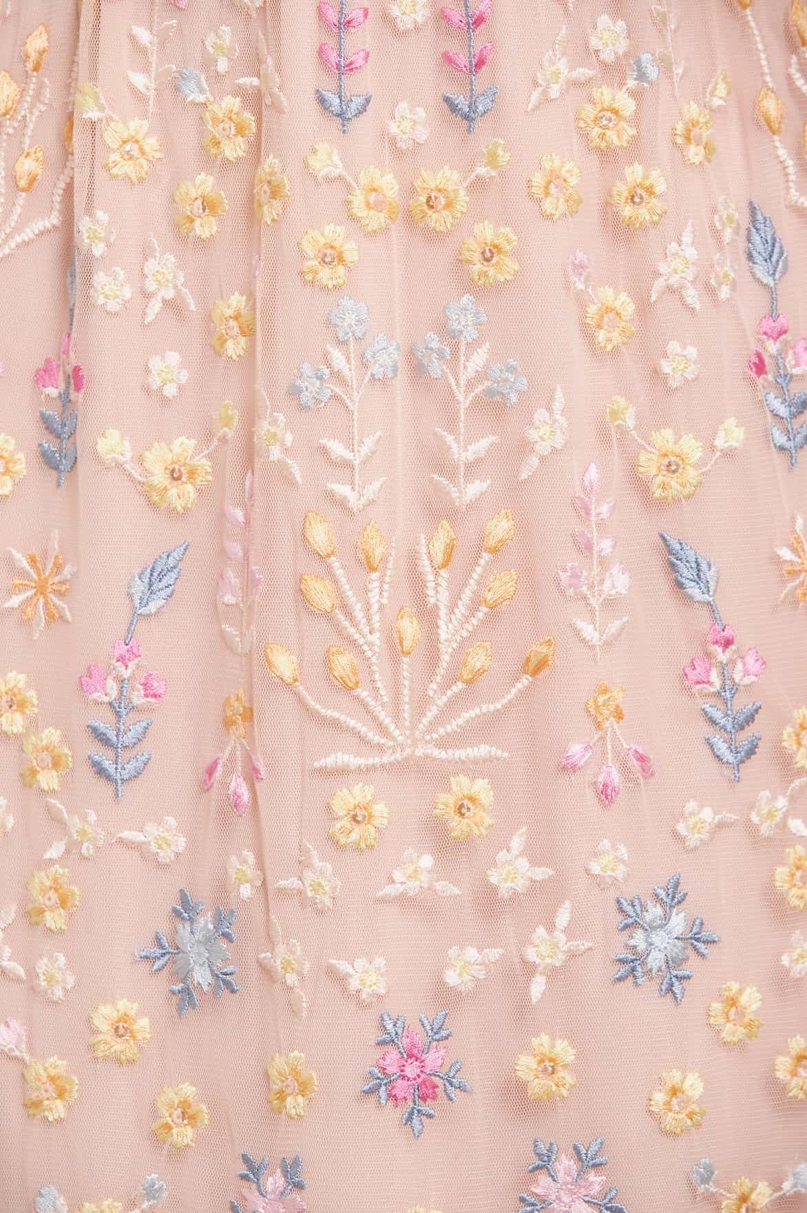 Chic Tailoring Flowerbed Embroidery Ankle Gown