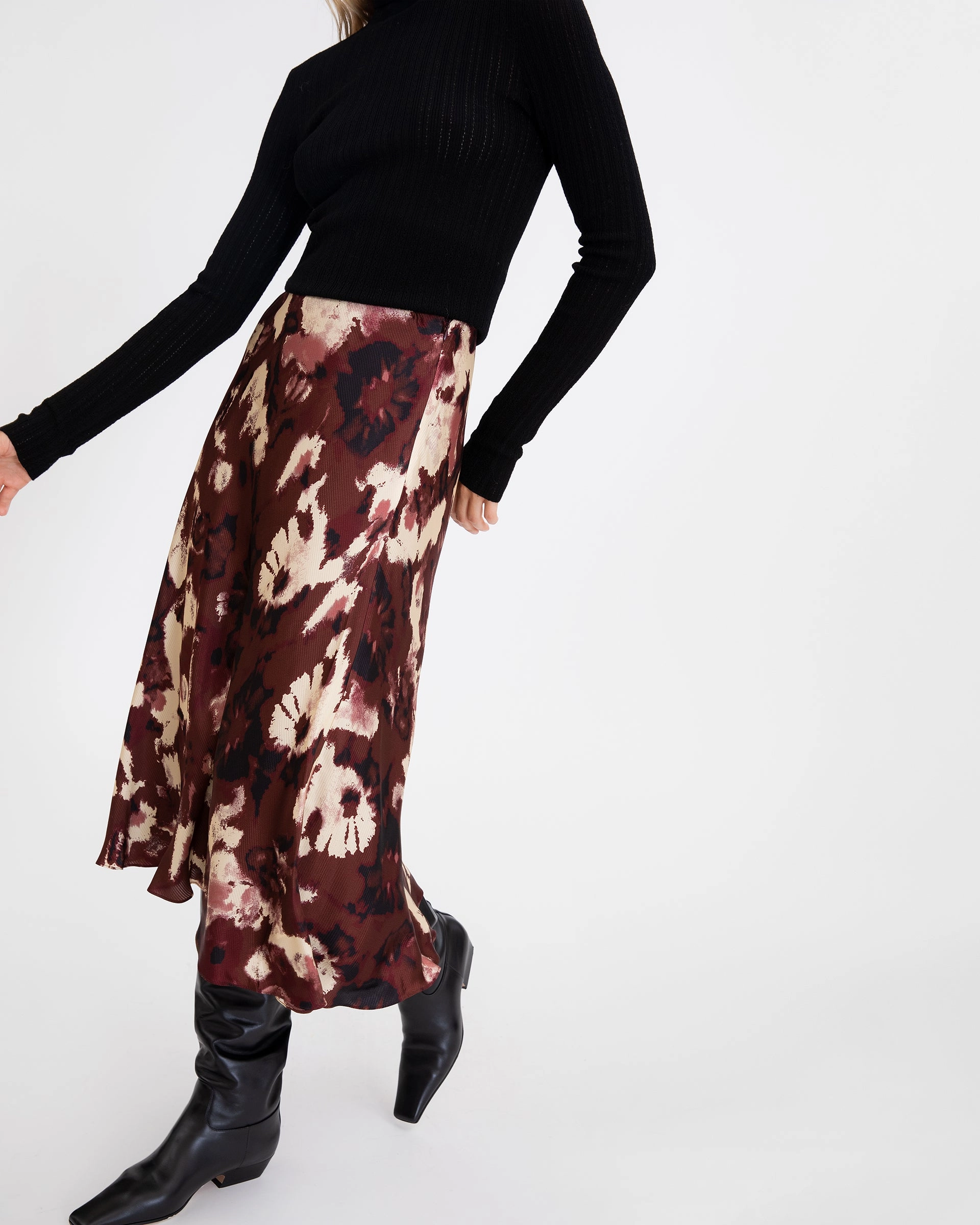 Beth Skirt Casual Appeal