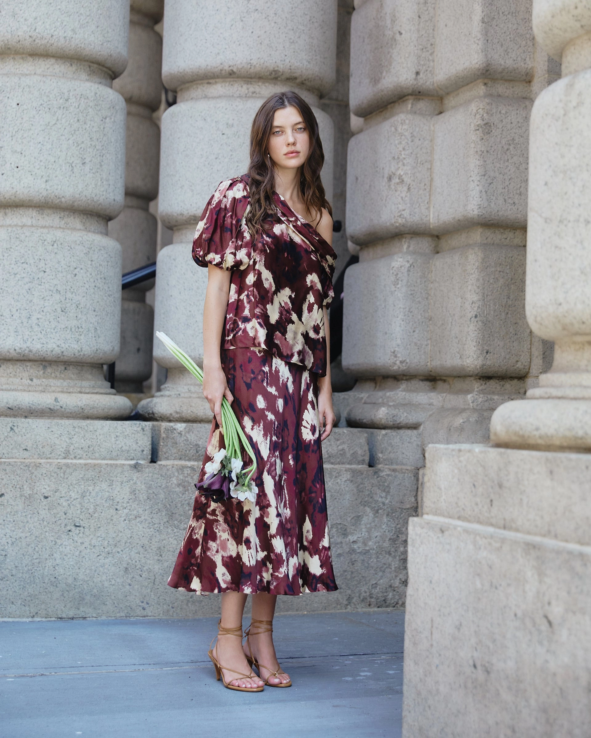 Essential Waist Low Profile Design Beth Skirt