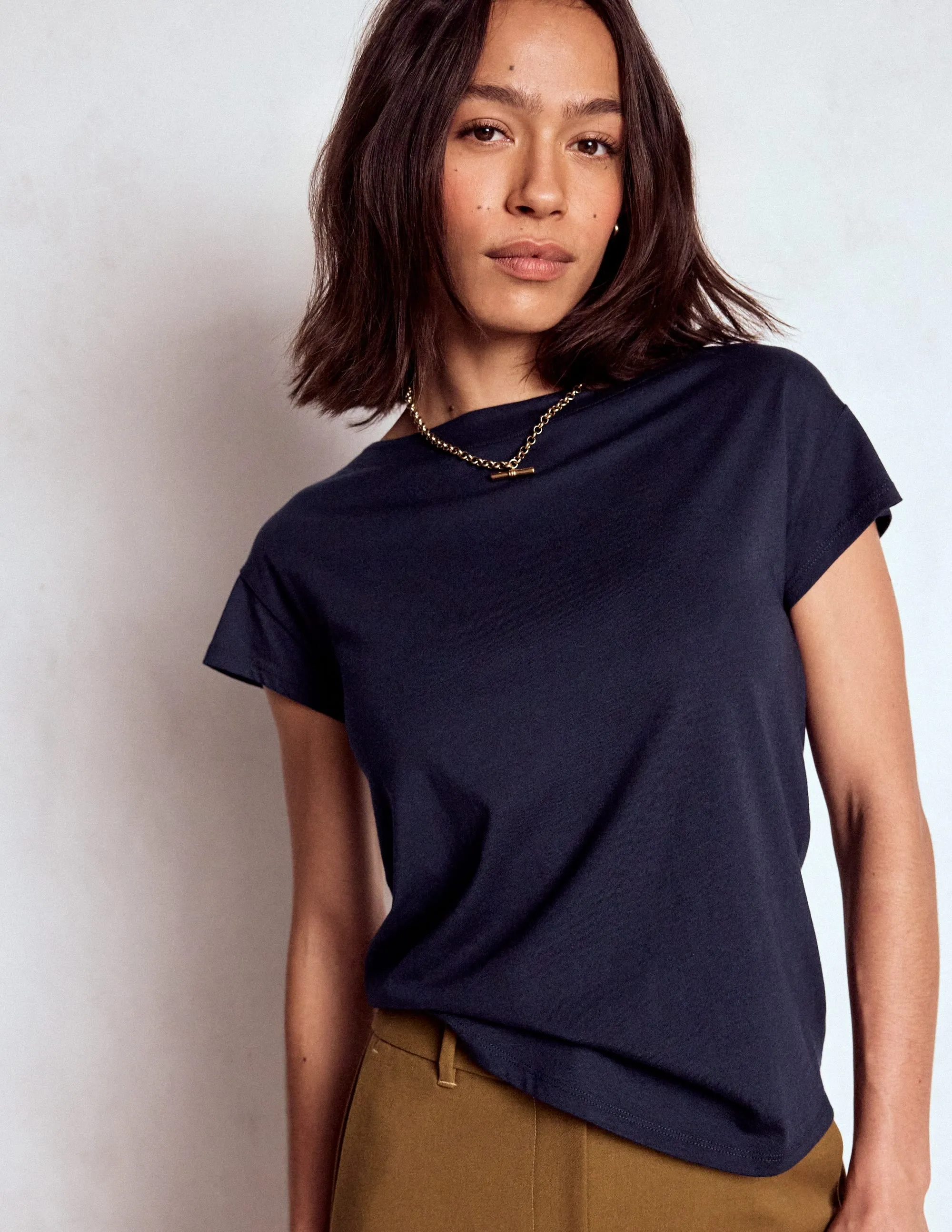 Basic Tank Supersoft Boat Neck T-Shirt-Navy