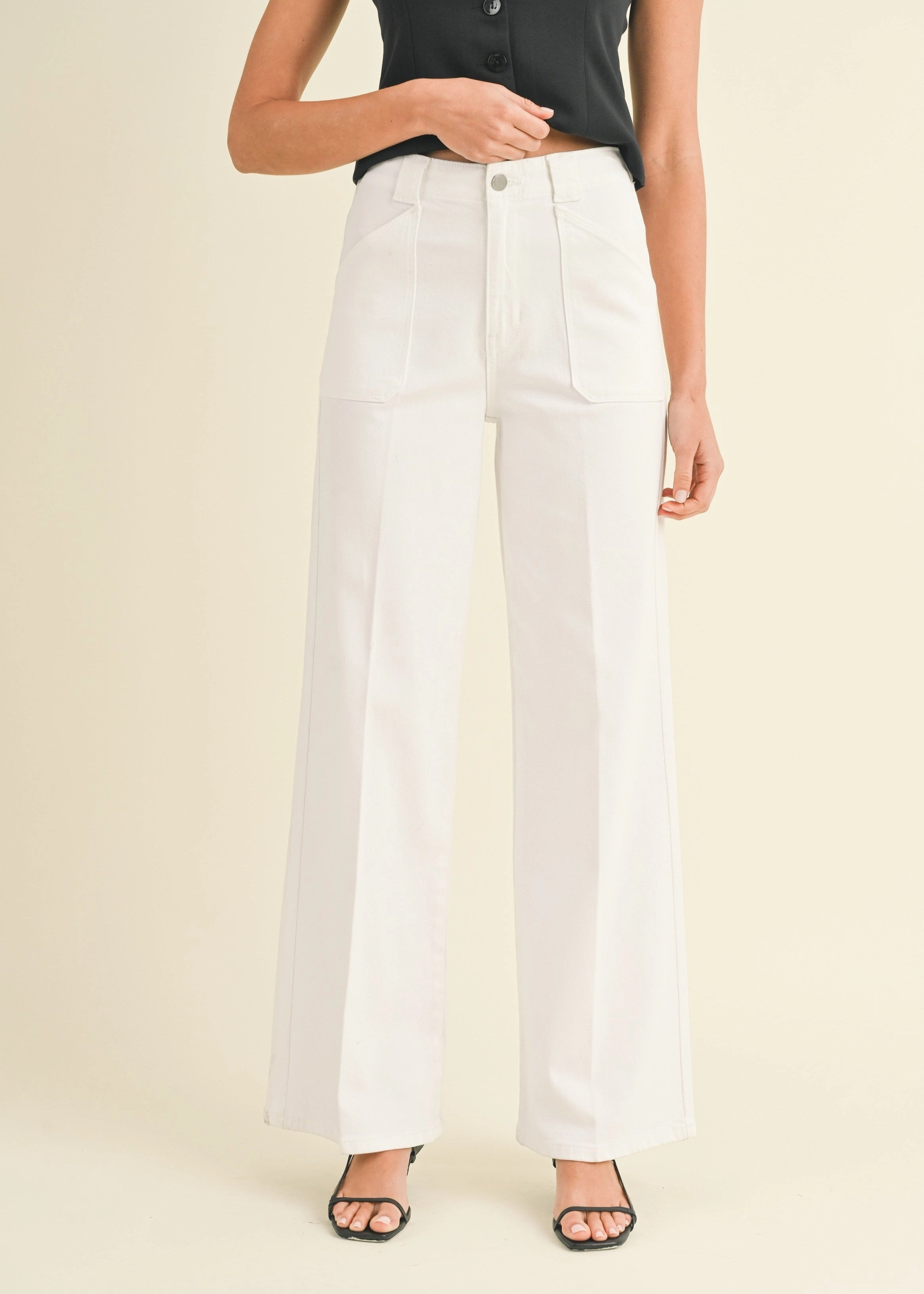 FRANCIA PATCH POCKET WIDE-LEG FLARE JEANS Balanced Style Holiday Vibes Date Night Lightweight