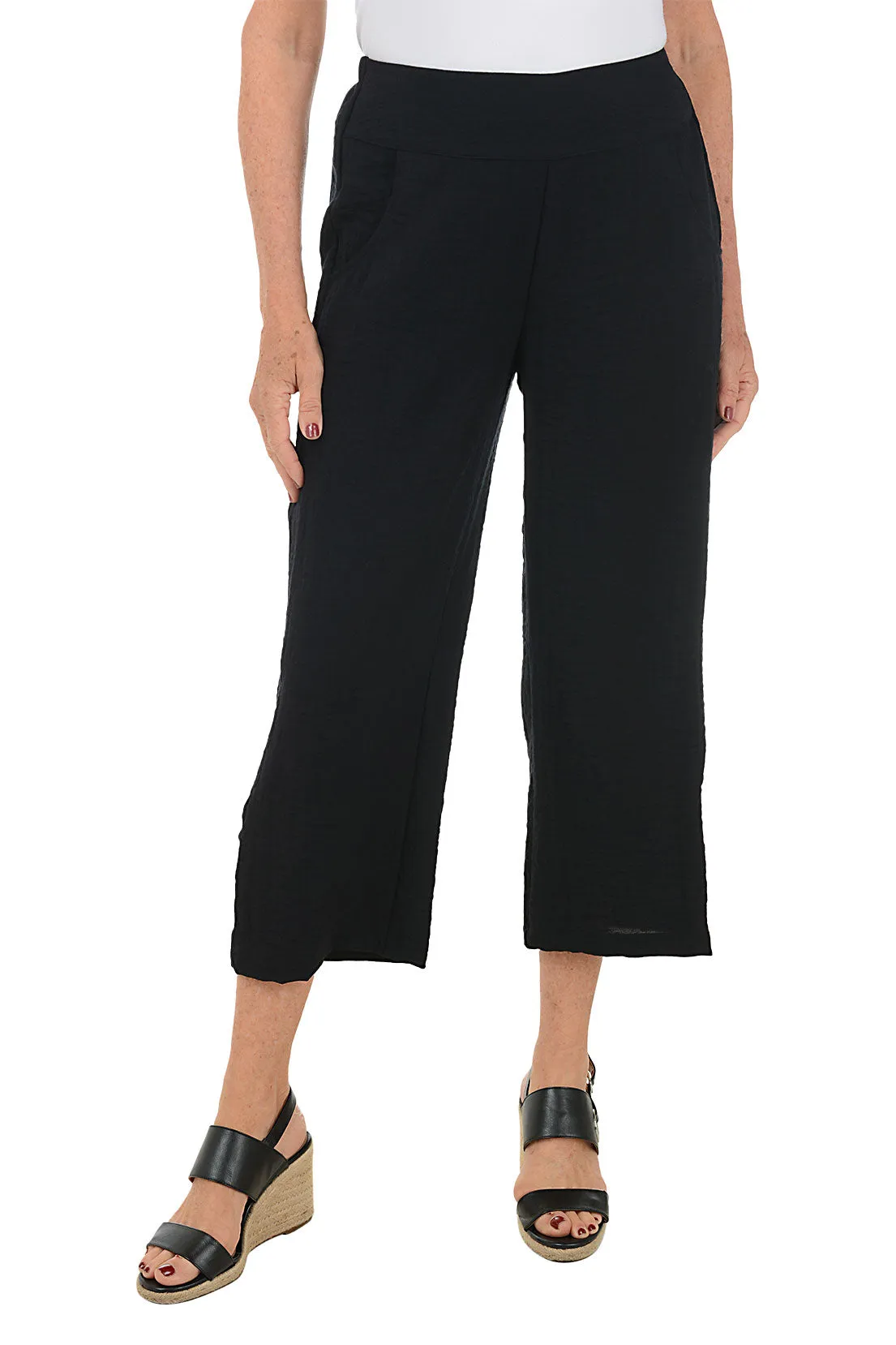 Crinkle Ruched Crop Pant Barrel Waist