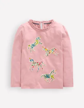 Frill Neck Appliqu T-shirt-Vintage Pink Unicorn City Casual