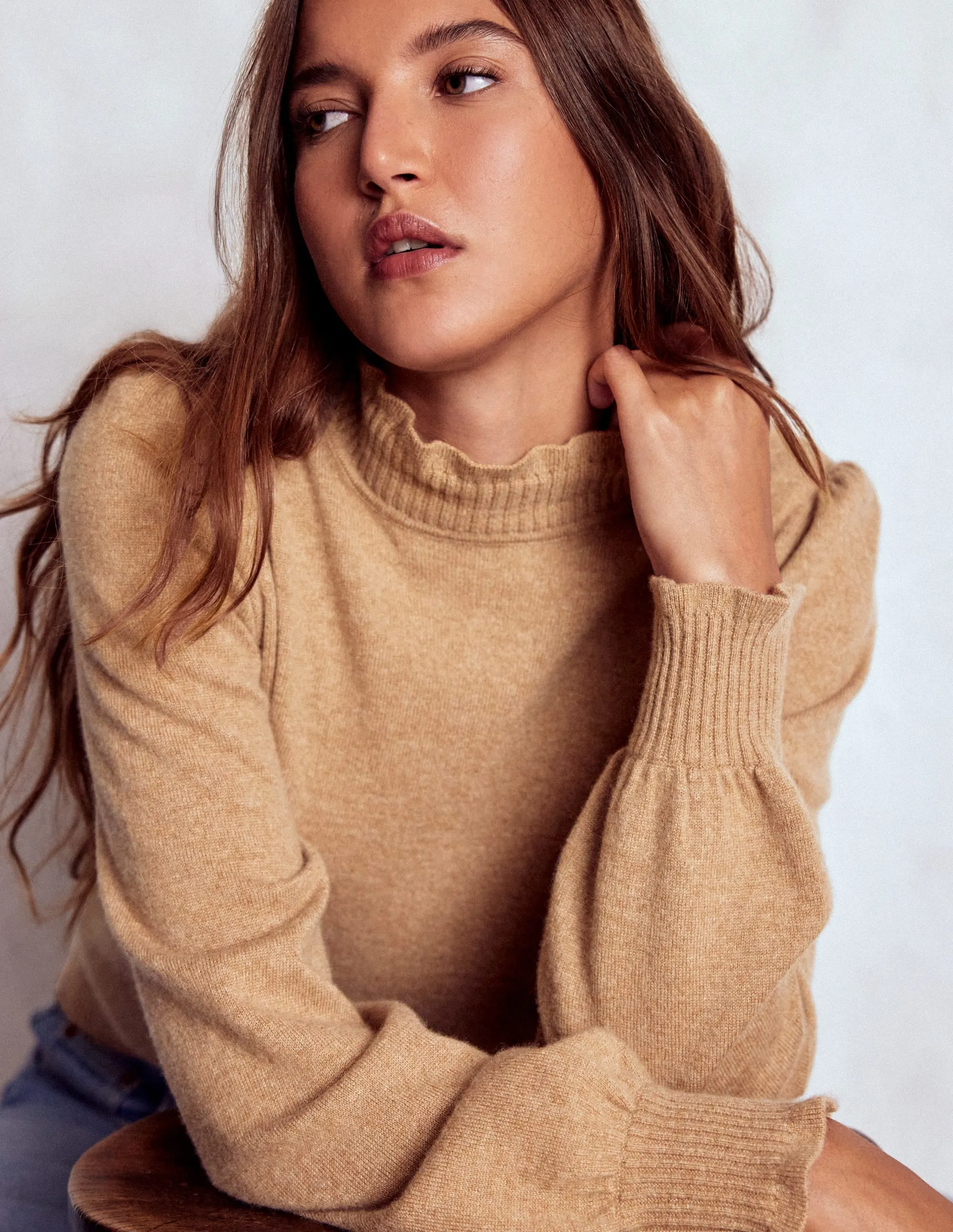 AirflowOptimized Pattern Contrast Trim Accent Frill Trim Cashmere Jumper-Camel Melange