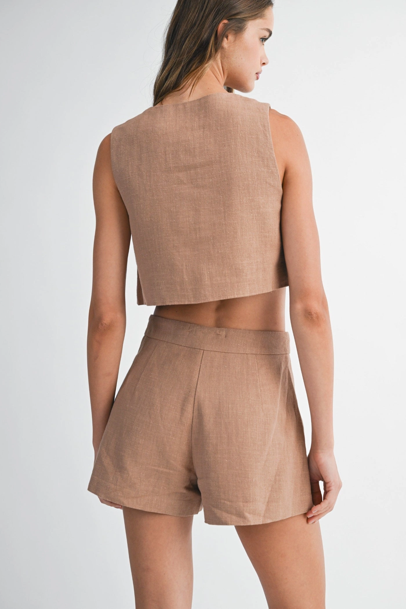 Relaxed Design No Slip Waistband MARRISA TAILORED SHORTS