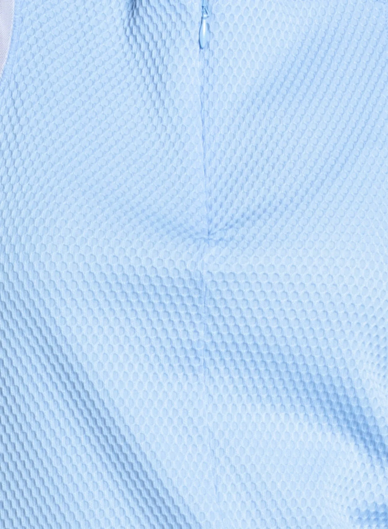 Victory Hybrid Tank Curved Hem QuickRelease Fastener