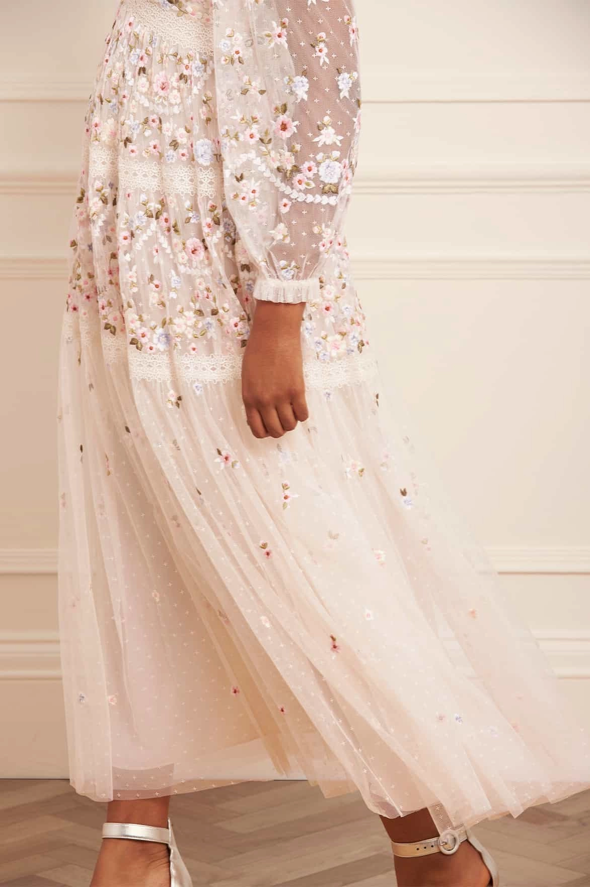 All Look Cozy Design Garland Ribbon Ankle Gown