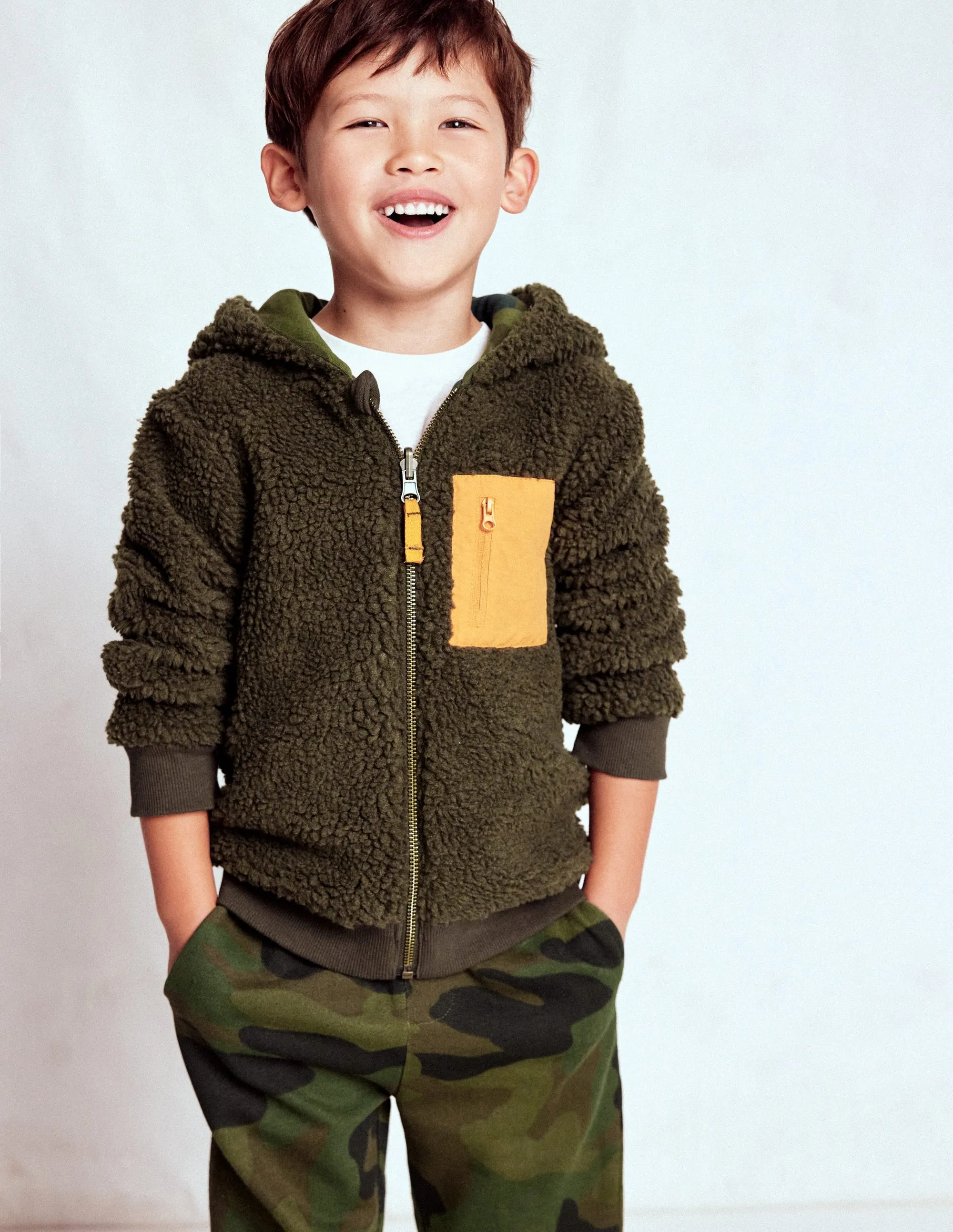 Stretchable Neckline NoSlipSurface Reversible Borg Hoodie-Camo