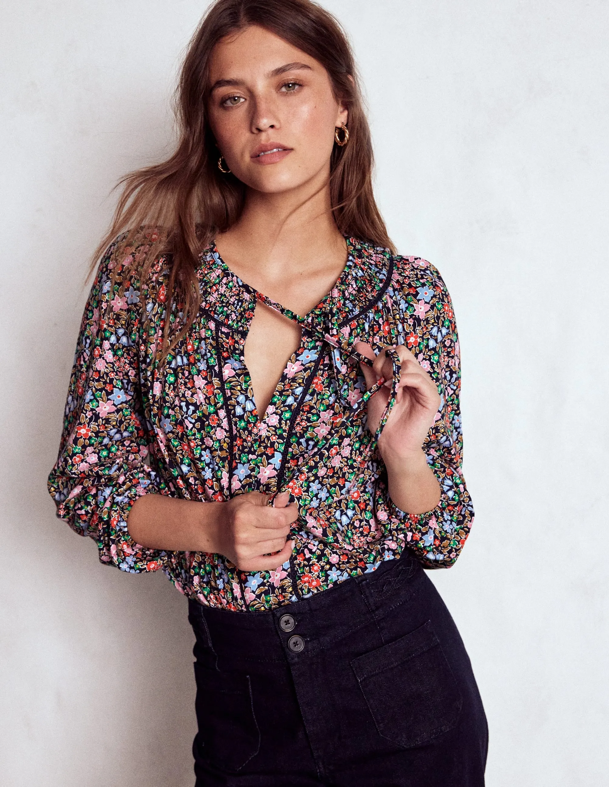 Georgia Smocked Jersey Top-Navy and Multi, Flowerbed Everyday Jacket Flatlock Seams