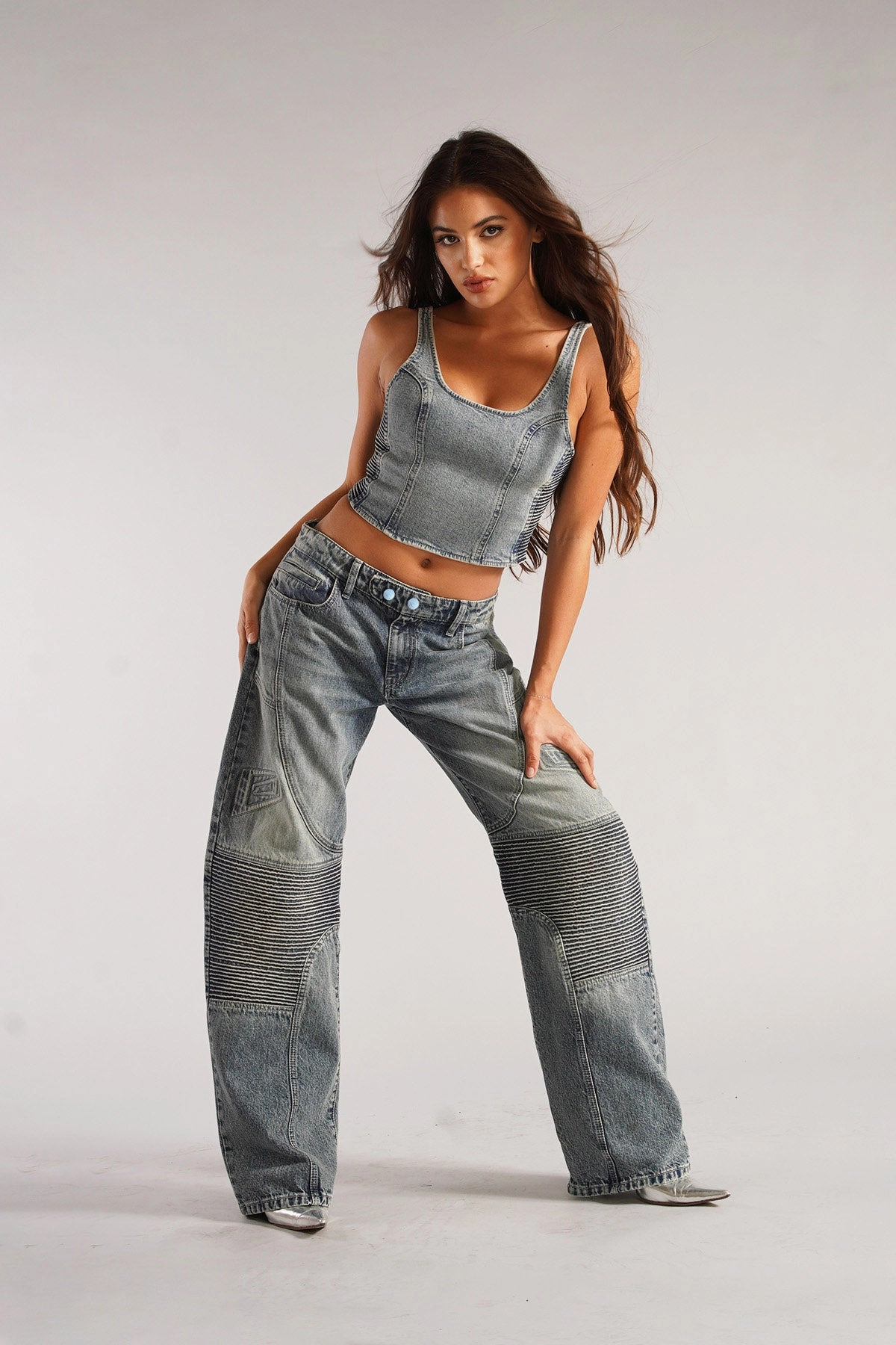 GT Jean / Electric Blue Fashionable Look