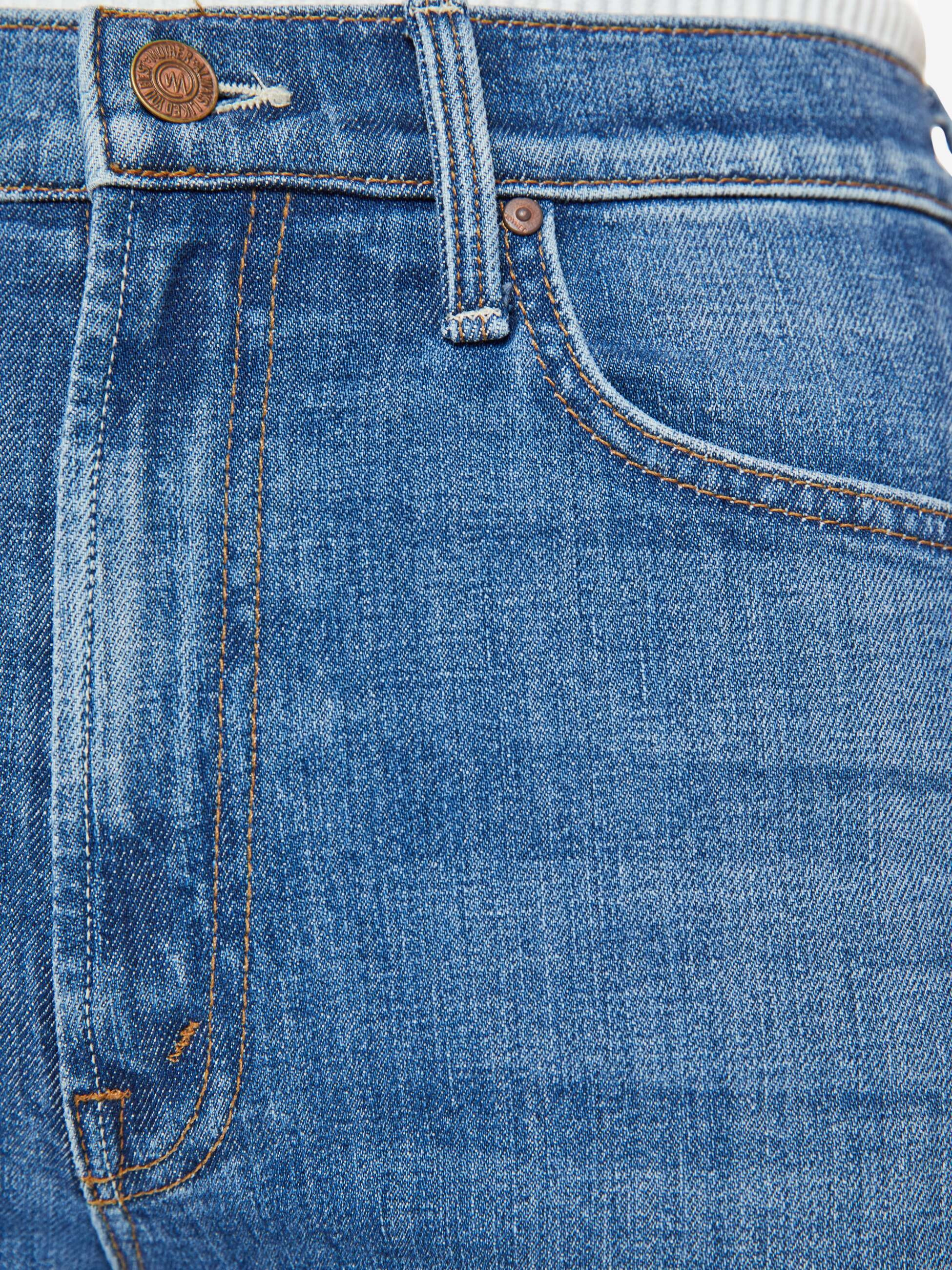 High Waisted Rider Ankle Step Fray in Loafers and Lassos Move With Ease Minimal Outfit