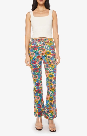 Casual Friday Urban Explorer Comfy Option High Waisted Weekender Skimp in Track And Flower Fields