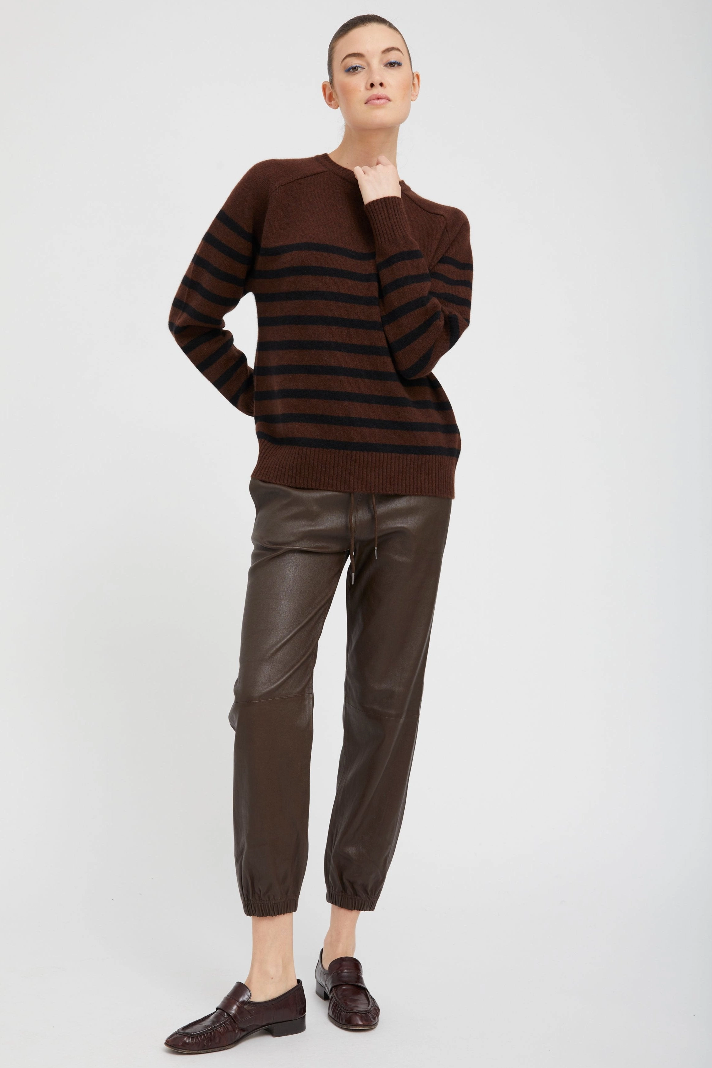 Low Profile Zipper Closure Tailored Seams Americano Striped Cashmere Crewneck