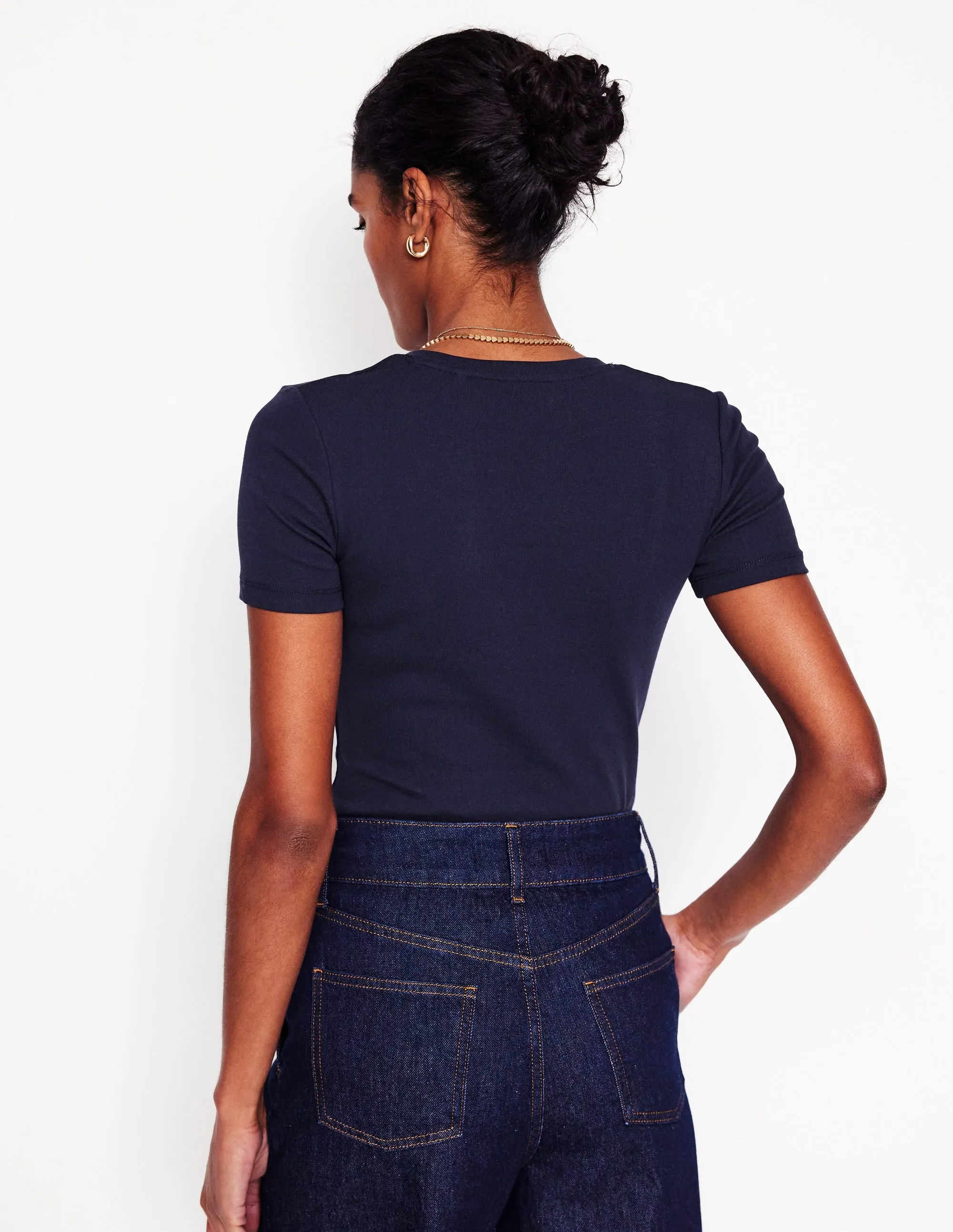 Essential Jersey T-Shirt-Navy Natural Fiber Blend