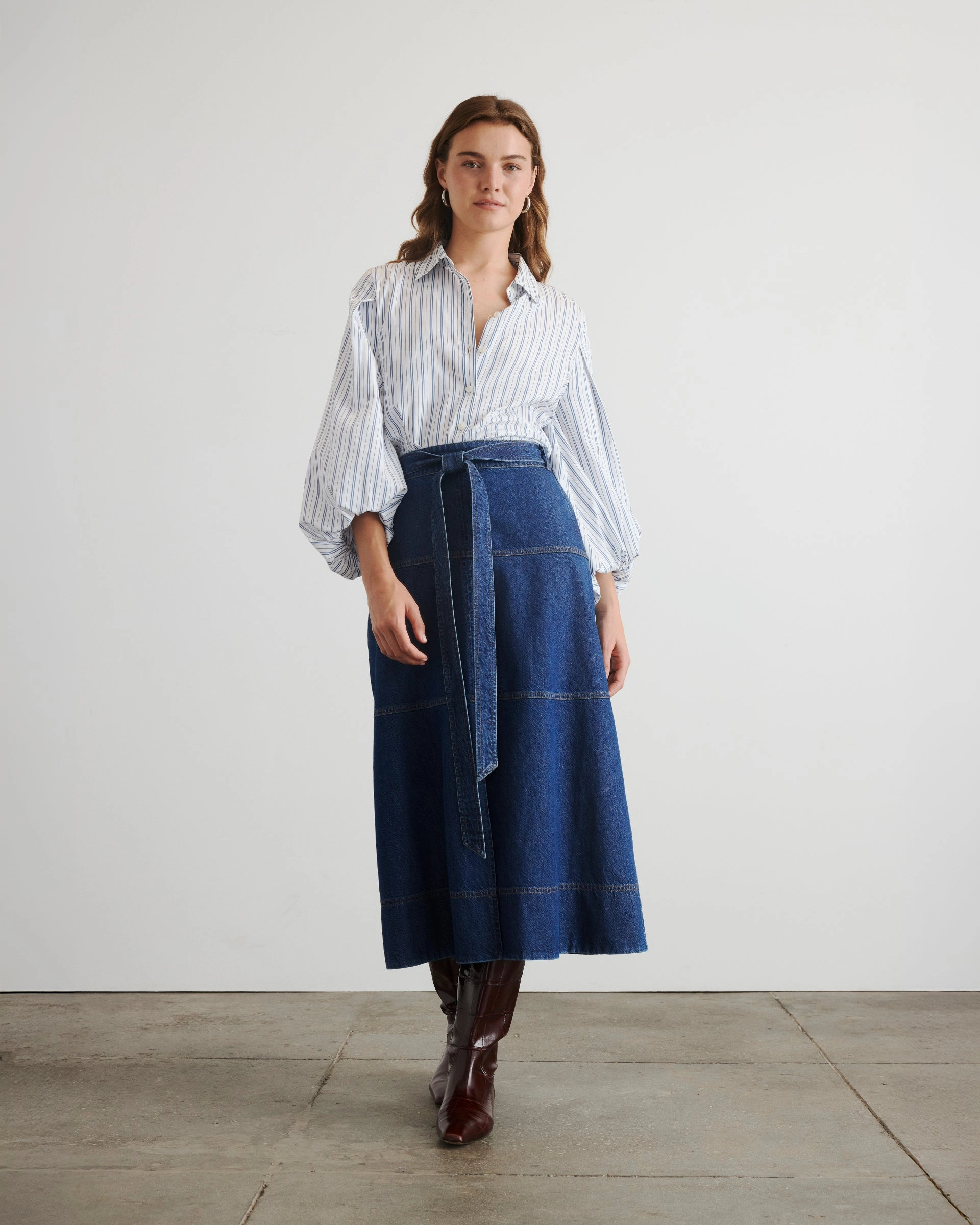AdjustableWaistband Cozy Layering Hudley Skirt
