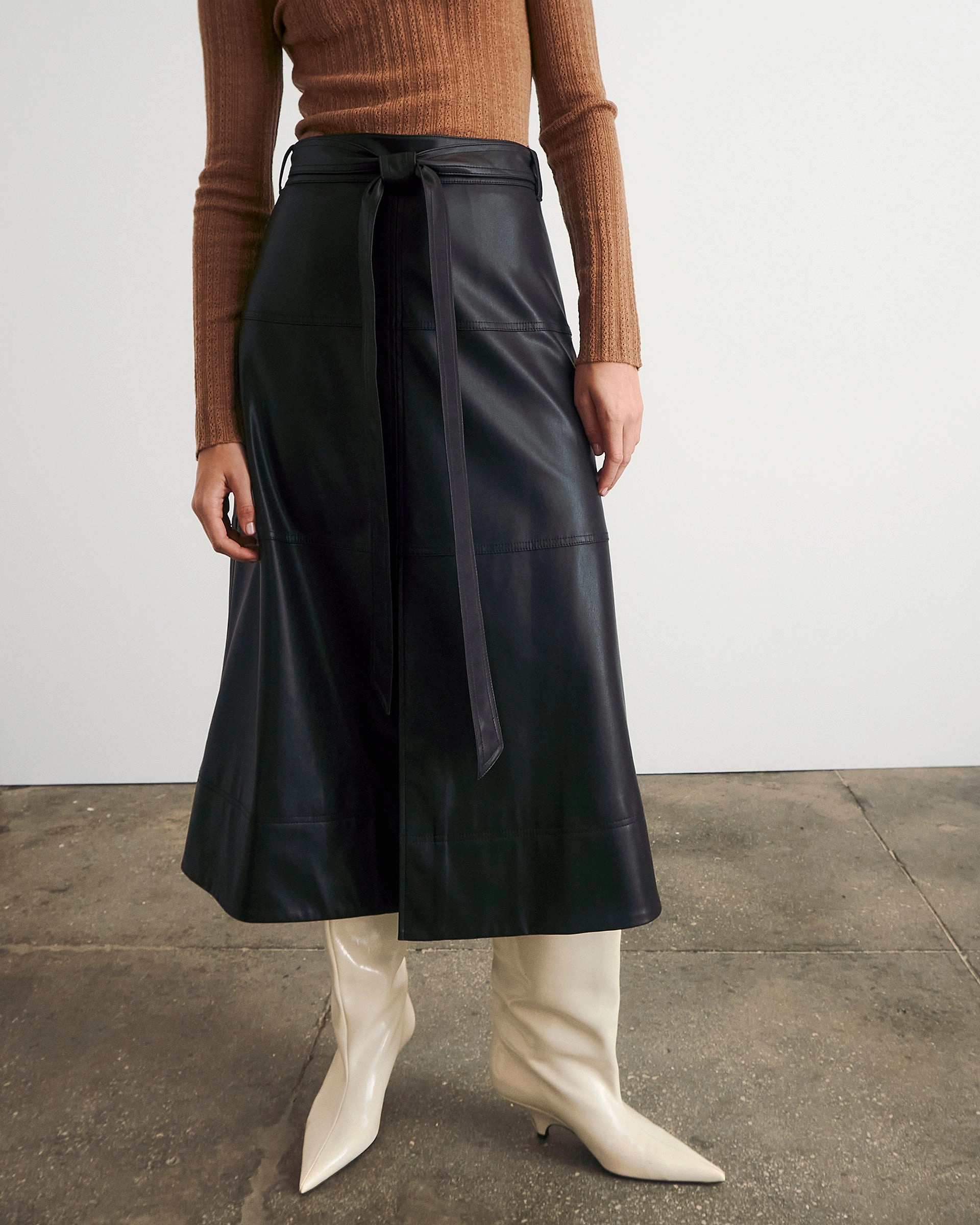ExtendedSizeRange Slim wear Hudley Skirt