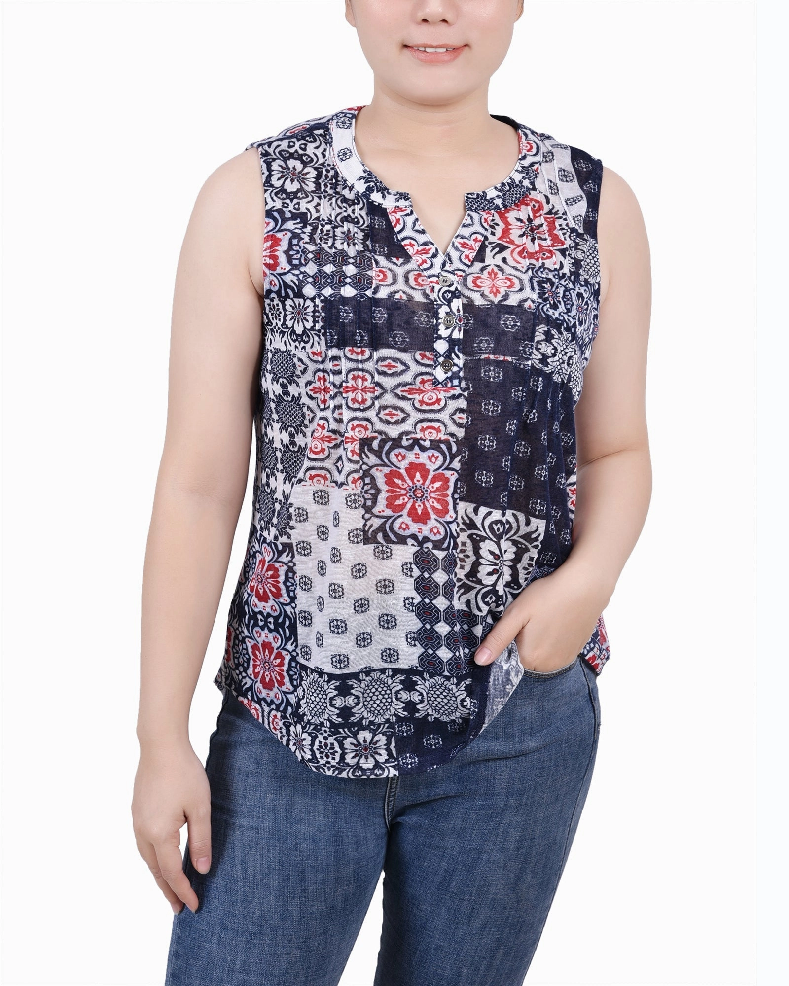 SnagProof Sleeveless Slub Knit Y Neck Top