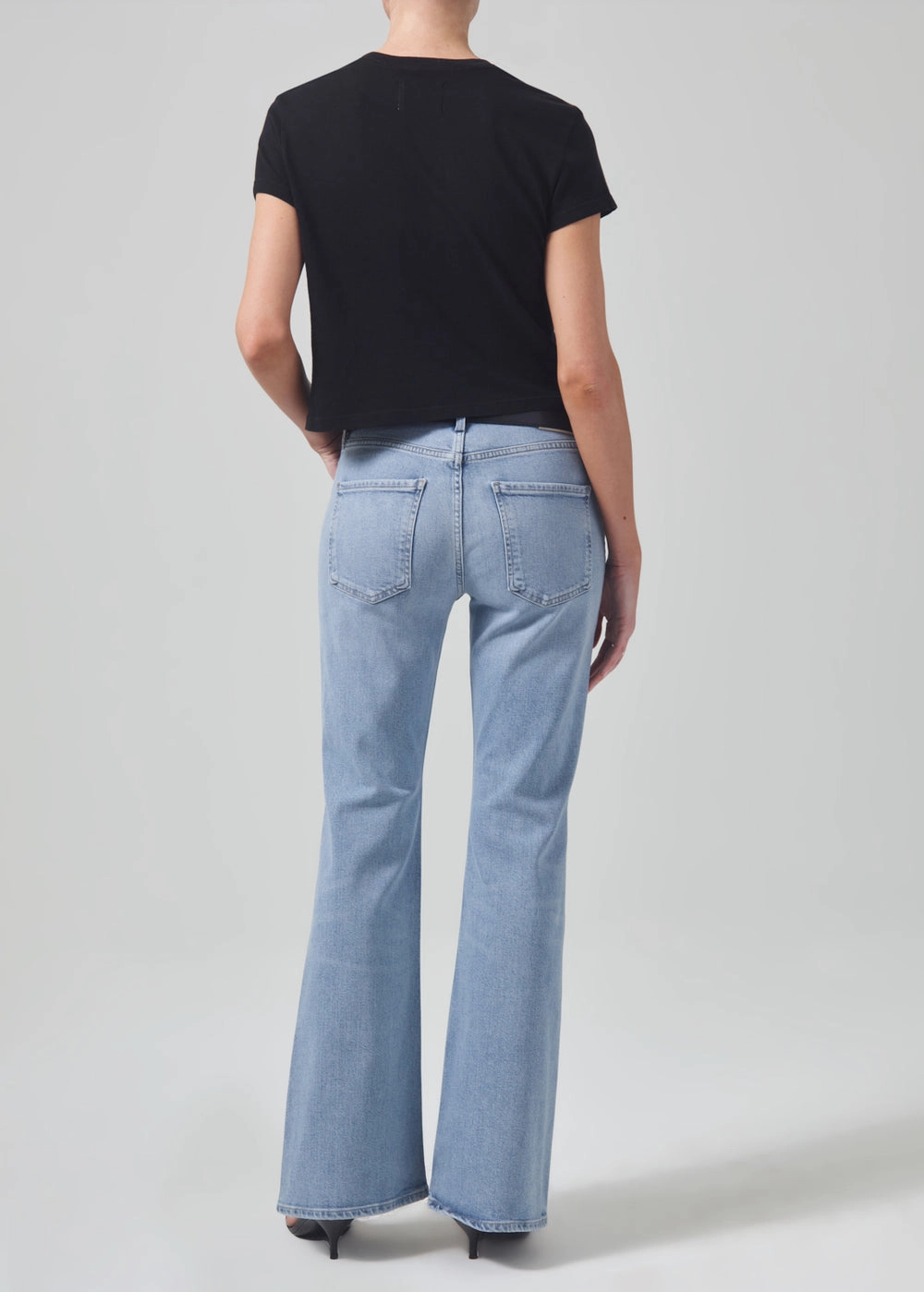 Isola Flare 32" in Coastline Travel Outfit Professional Wear