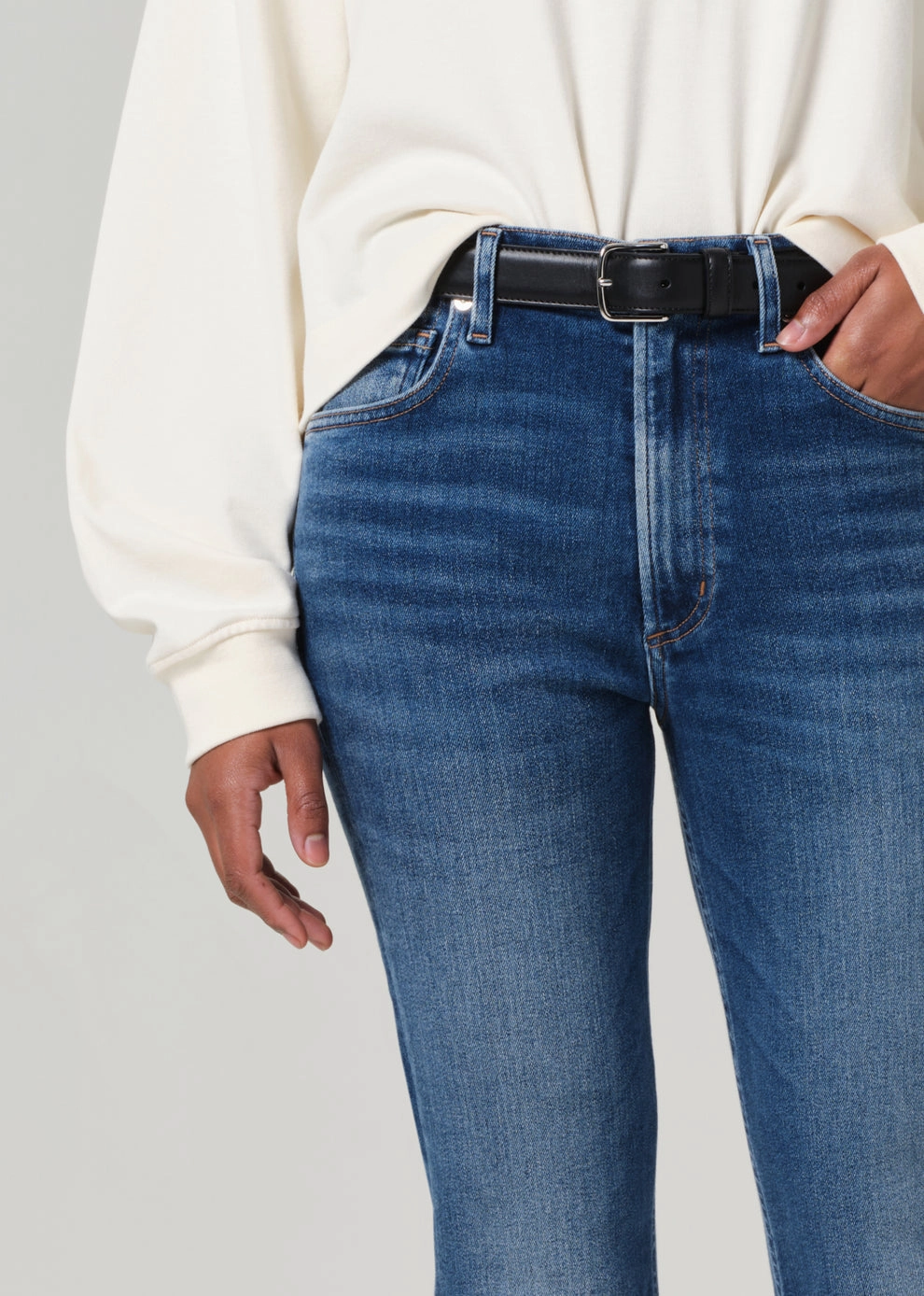 Isola Mid Rise Cropped Boot in Ambry Fit Layer All Style Fit