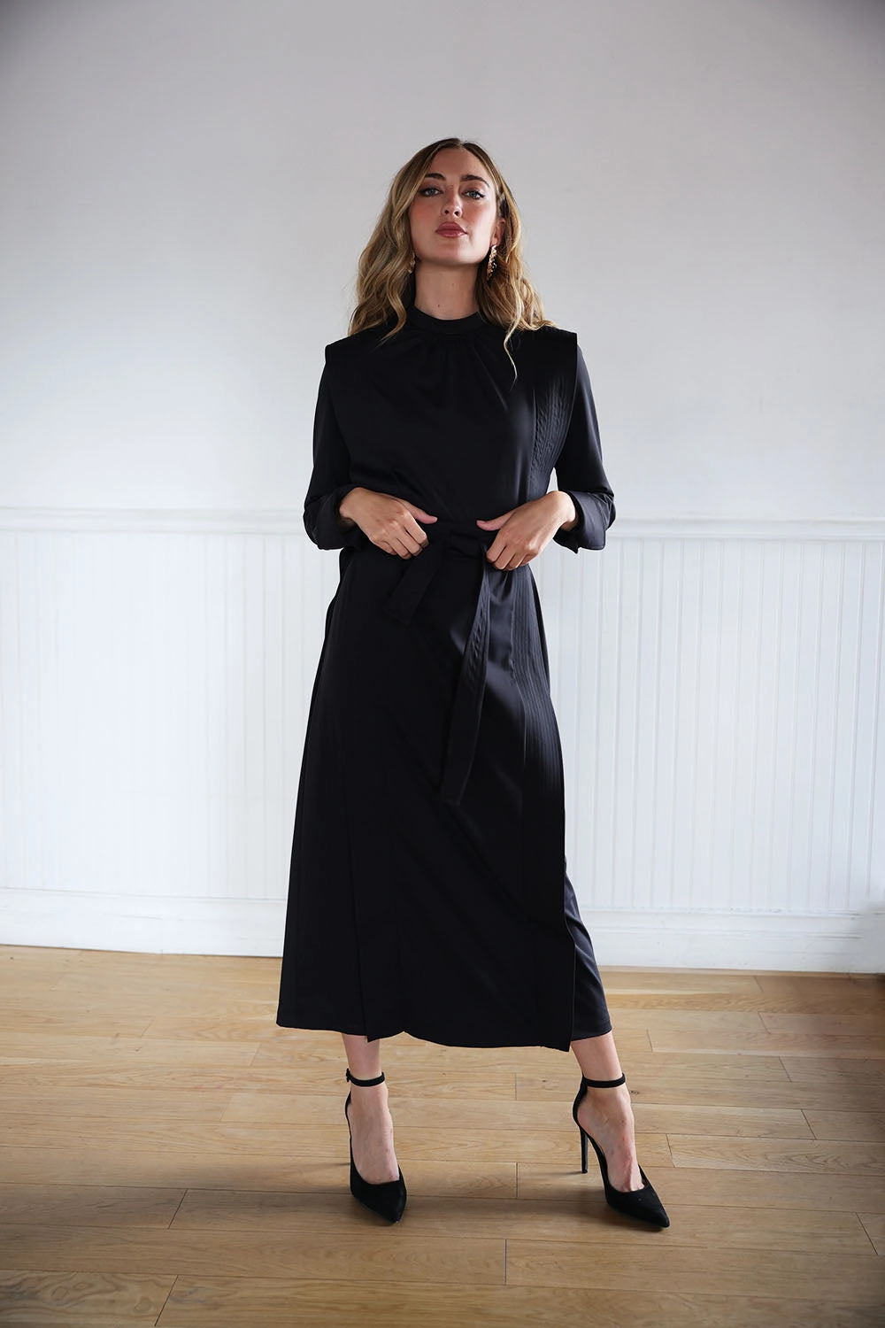 Work Vibe Issa Belted Midi Dress
