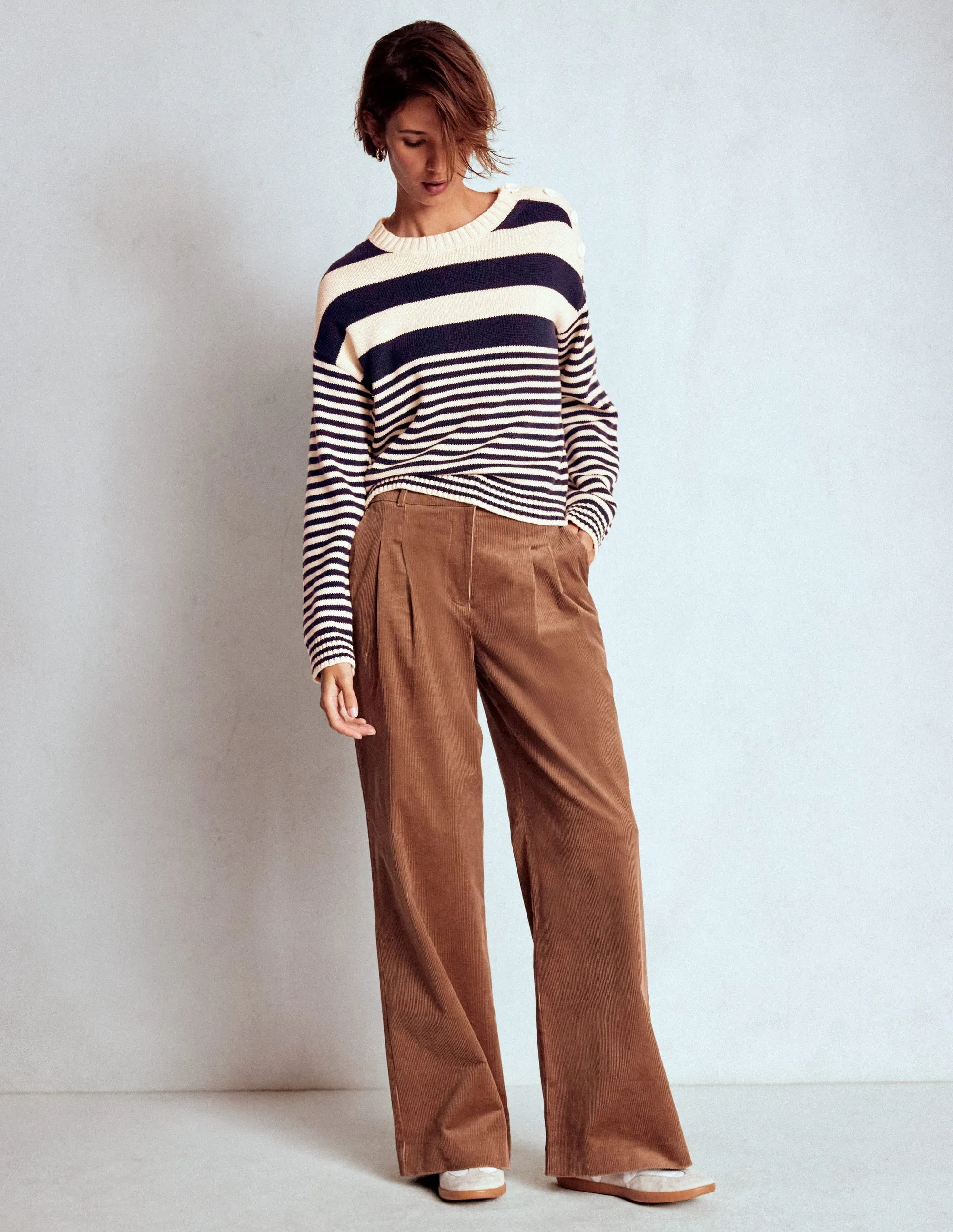 Jemma Chunky Cotton Jumper-Warm Ivory/ Navy Versatile Layered