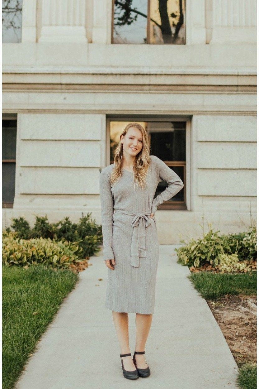 Amy Dress Heather Grey Grace Flow Fluid movement