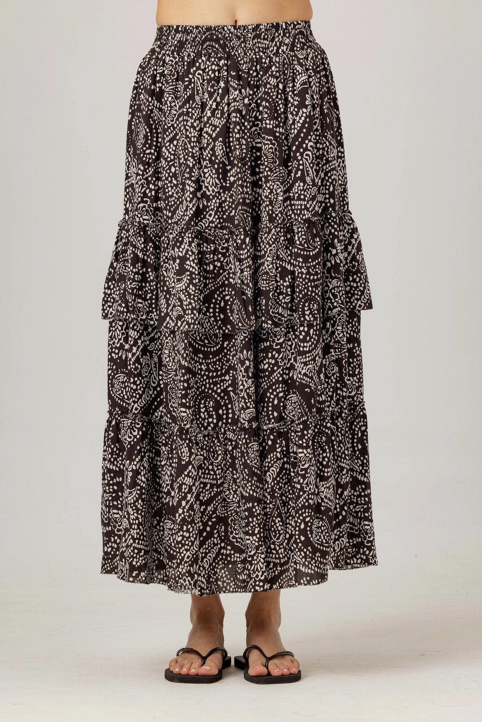 Modern Outfit YARA SKIRT