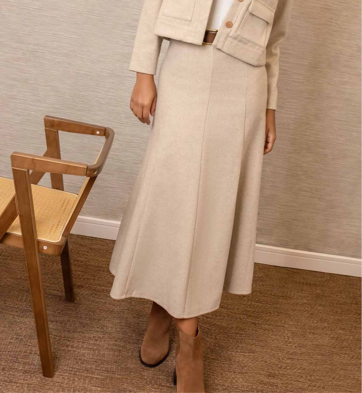 Lainey Panel Maxi | Beige Quilted Texture