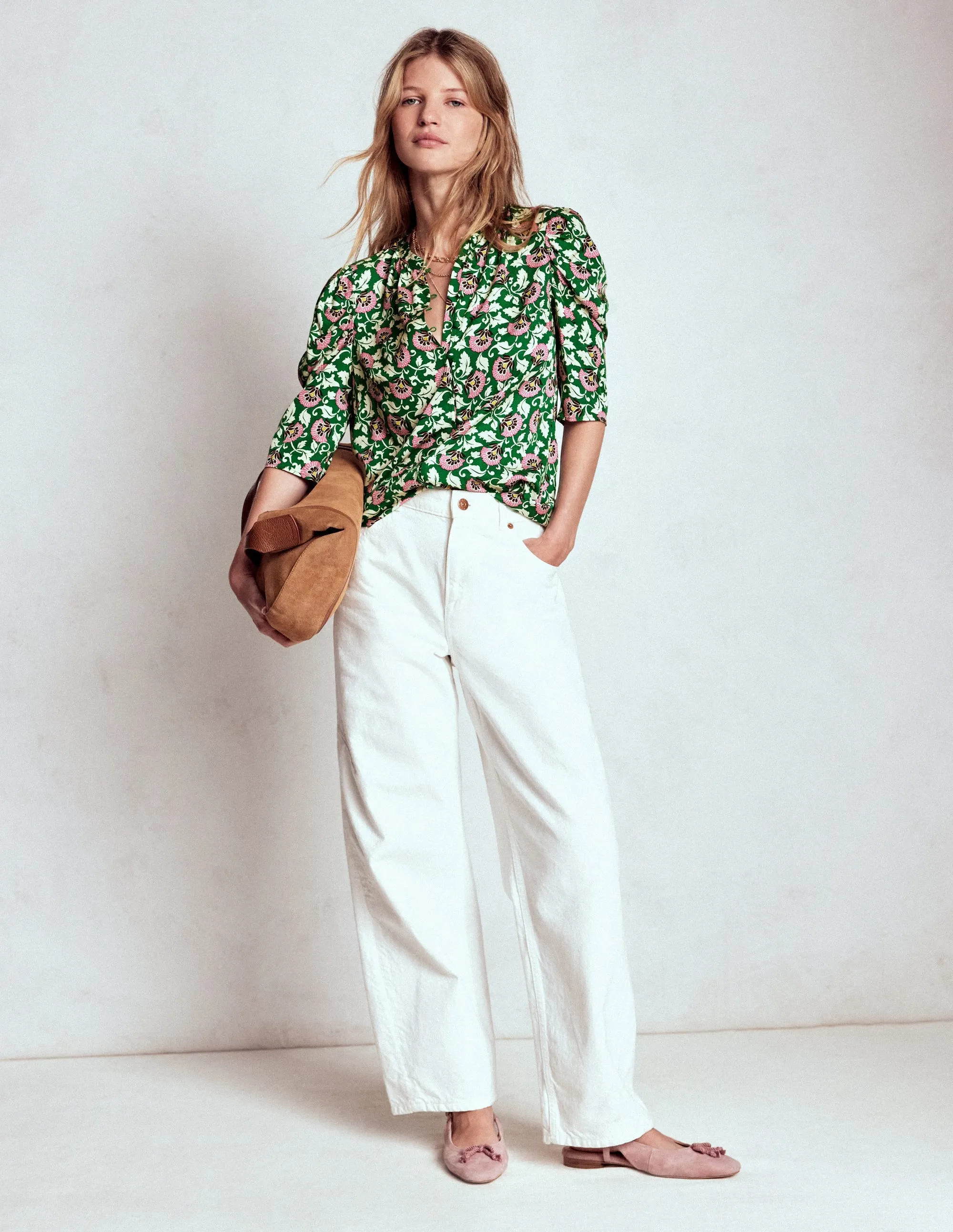 Mutton Sleeve Smart Top-Rich Emerald, Ornate Vine SlimFitAdaptation