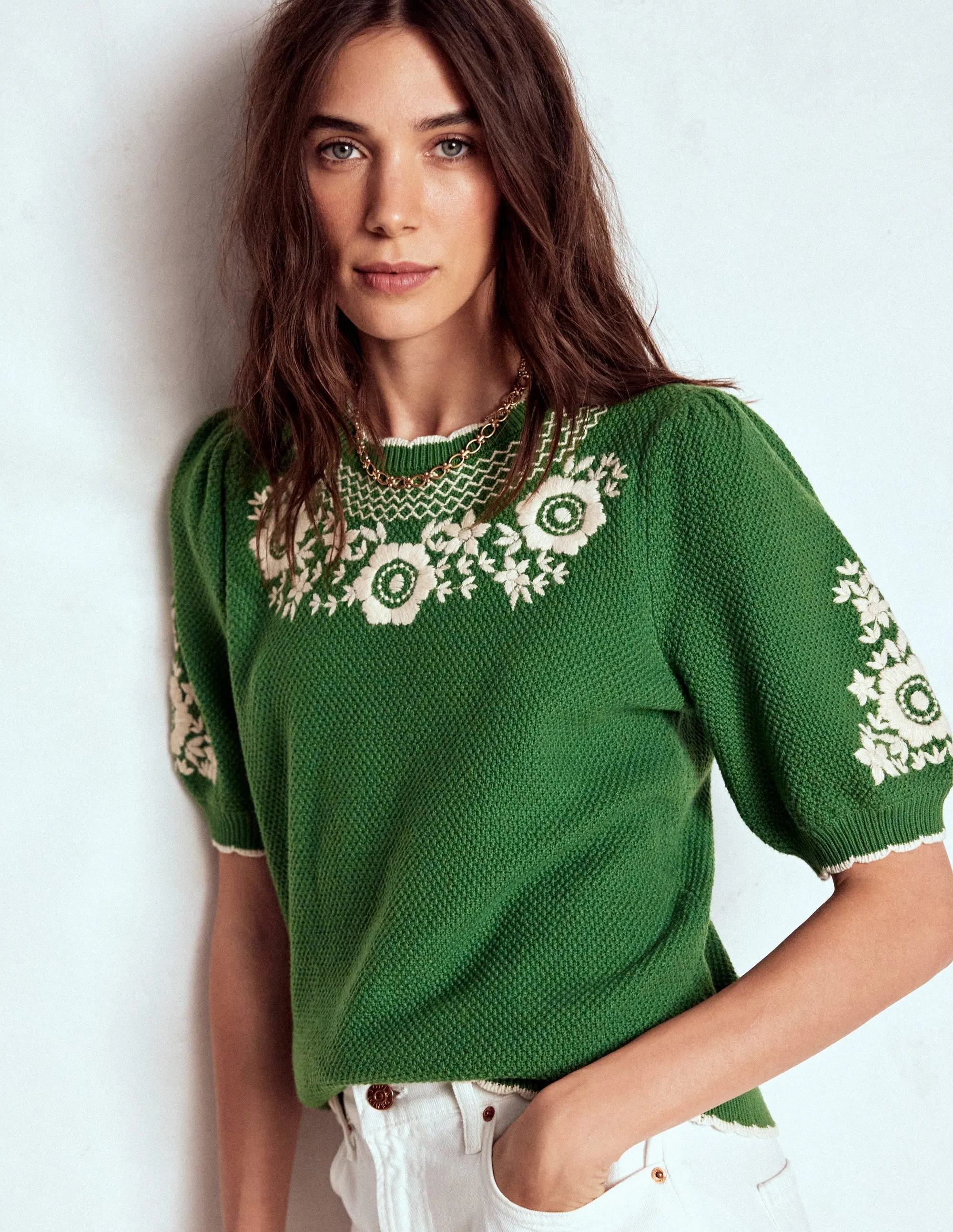 Indoor style Minimal Shrinkage Puff Sleeve Embroidery T-shirt-Paradise Green