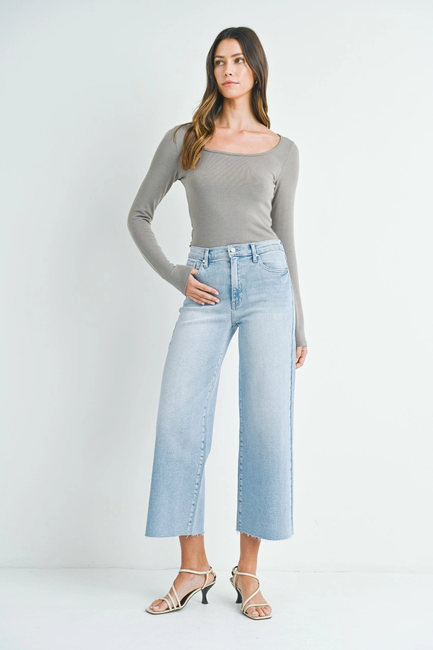 ANNYA SCISSOR CUT JEANS Versatile Everyday Wear