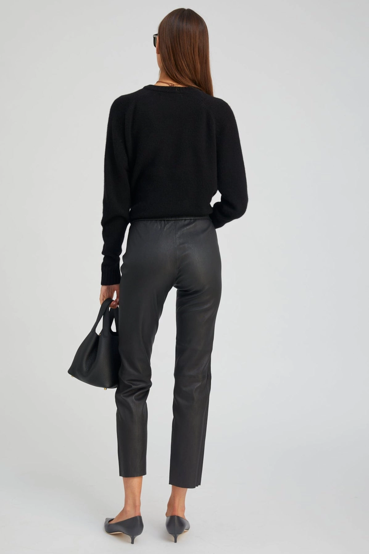 Sleek and Stretchy Dance Practice Seamless Design Black Leather Sophia Pull On