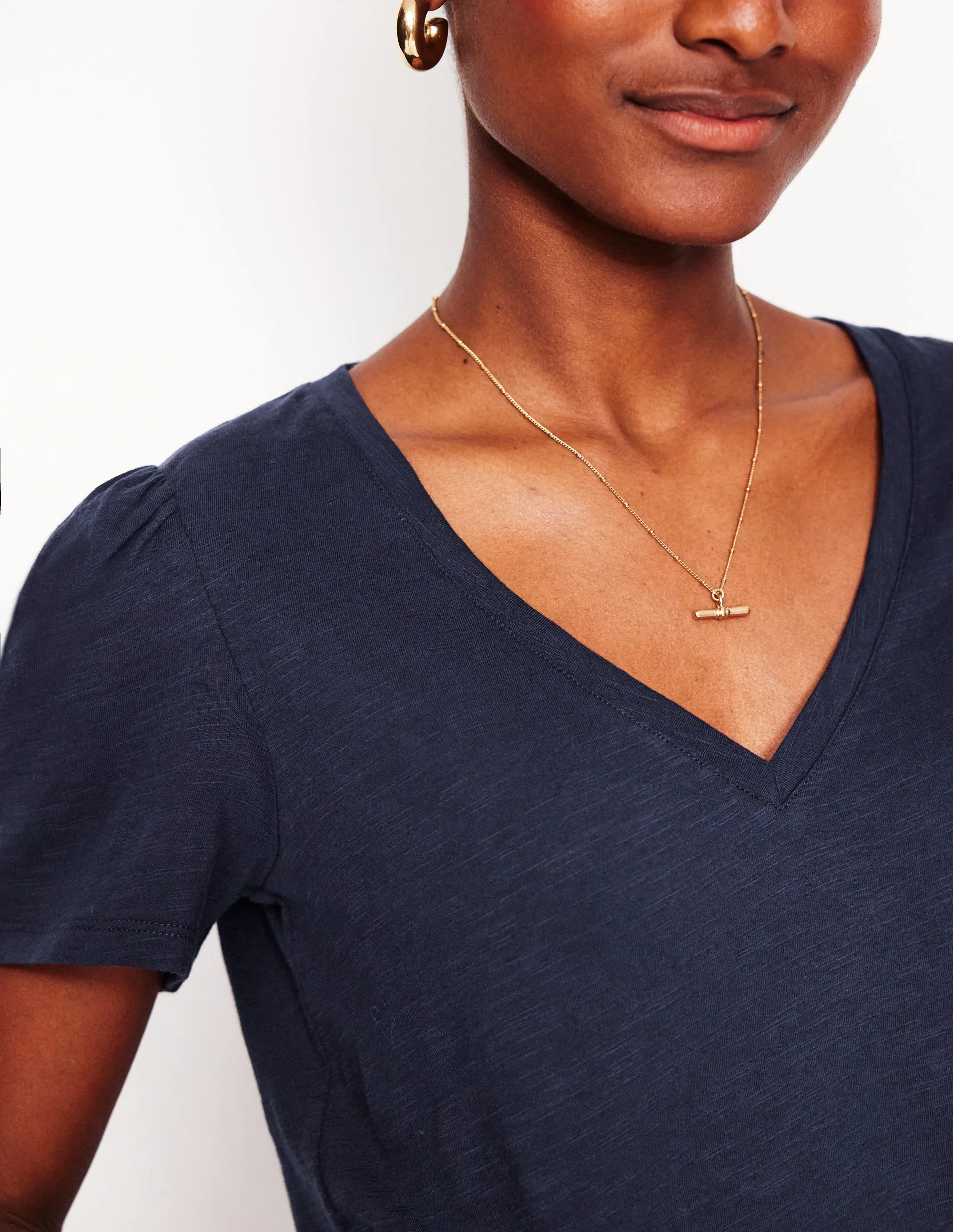 Printed Blouse Softened Edges Short Sleeve V Neck T-shirt-Navy